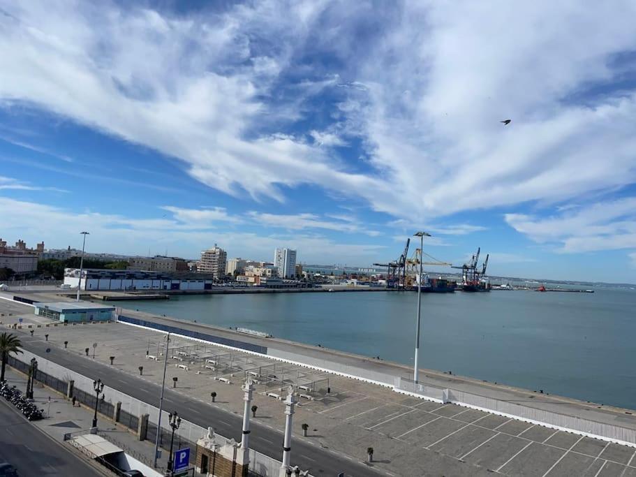 Apartamento Fenix - Recién renovado y vistas al mar view 4