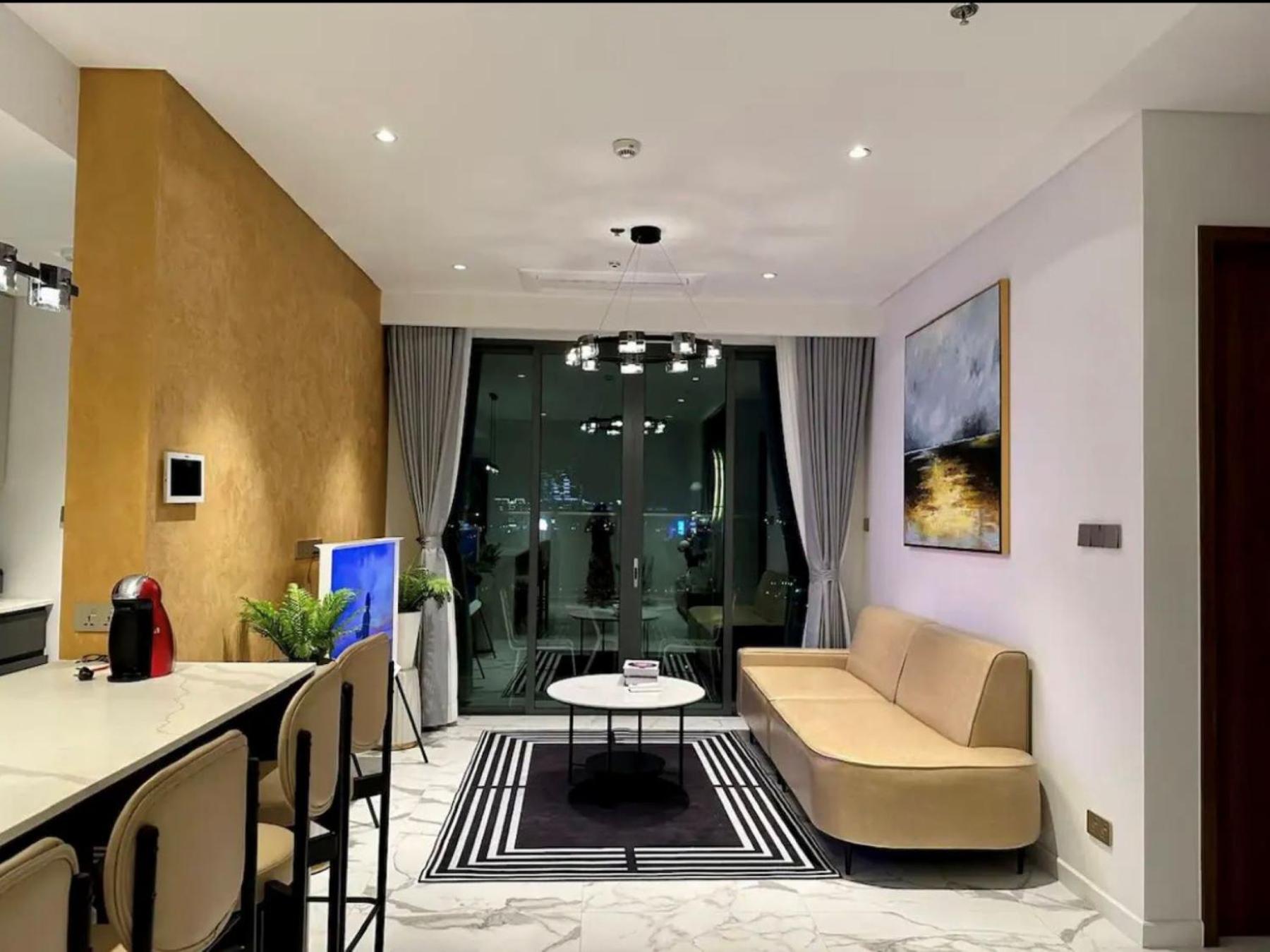 THE CREST-Central Saigon Riverside -Free POOL-GYM-SAUNA Room-YOGA Room
