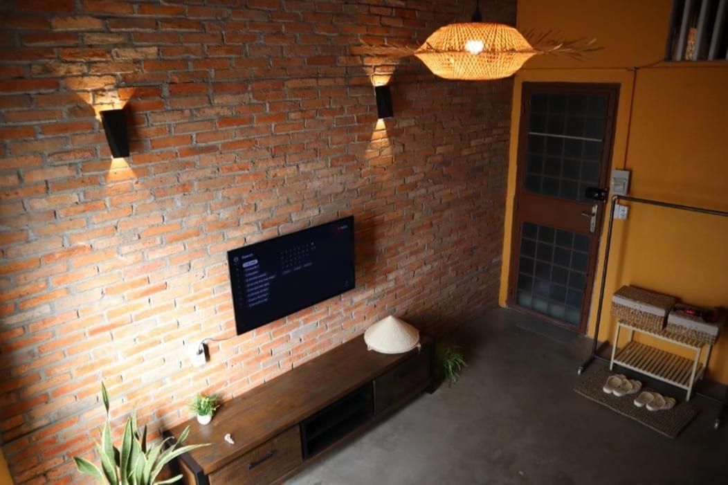 Stay&Chill - S.2: Cozy studio step away from Bui Vien