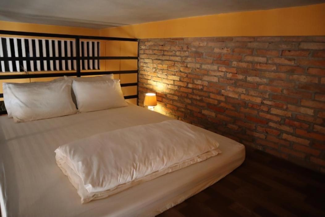 Stay&Chill - S.2: Cozy studio step away from Bui Vien