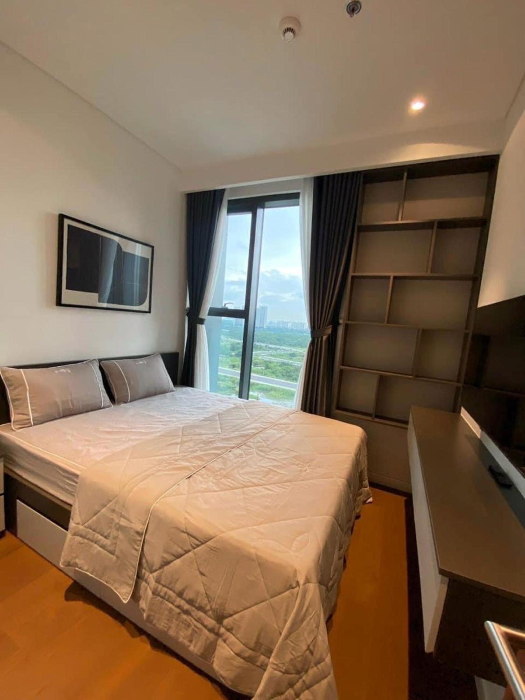 THE CREST-Central Saigon Riverside -Free POOL-GYM-SAUNA Room-YOGA Room