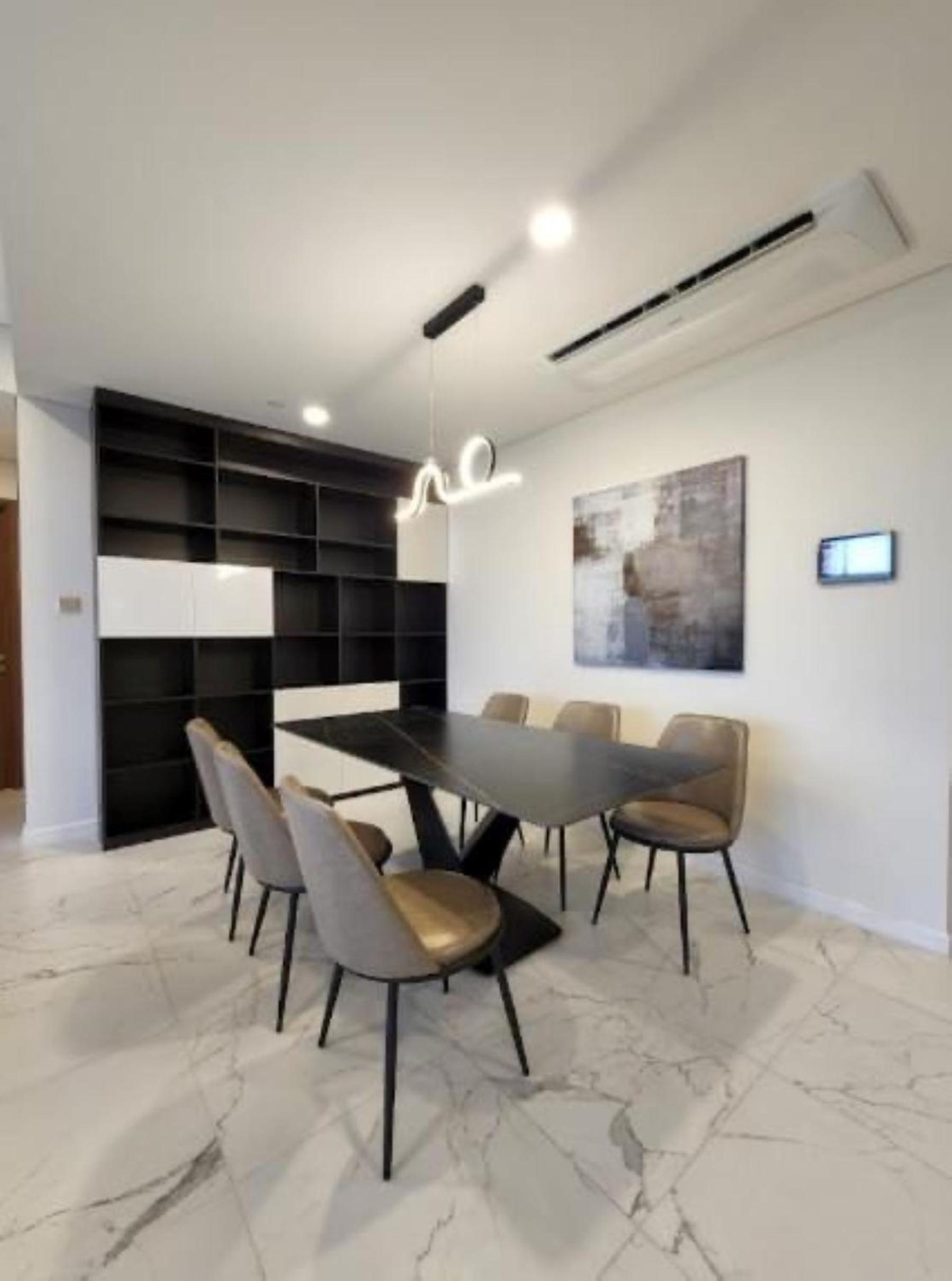 THE CREST-Central Saigon Riverside -Free POOL-GYM-SAUNA Room-YOGA Room
