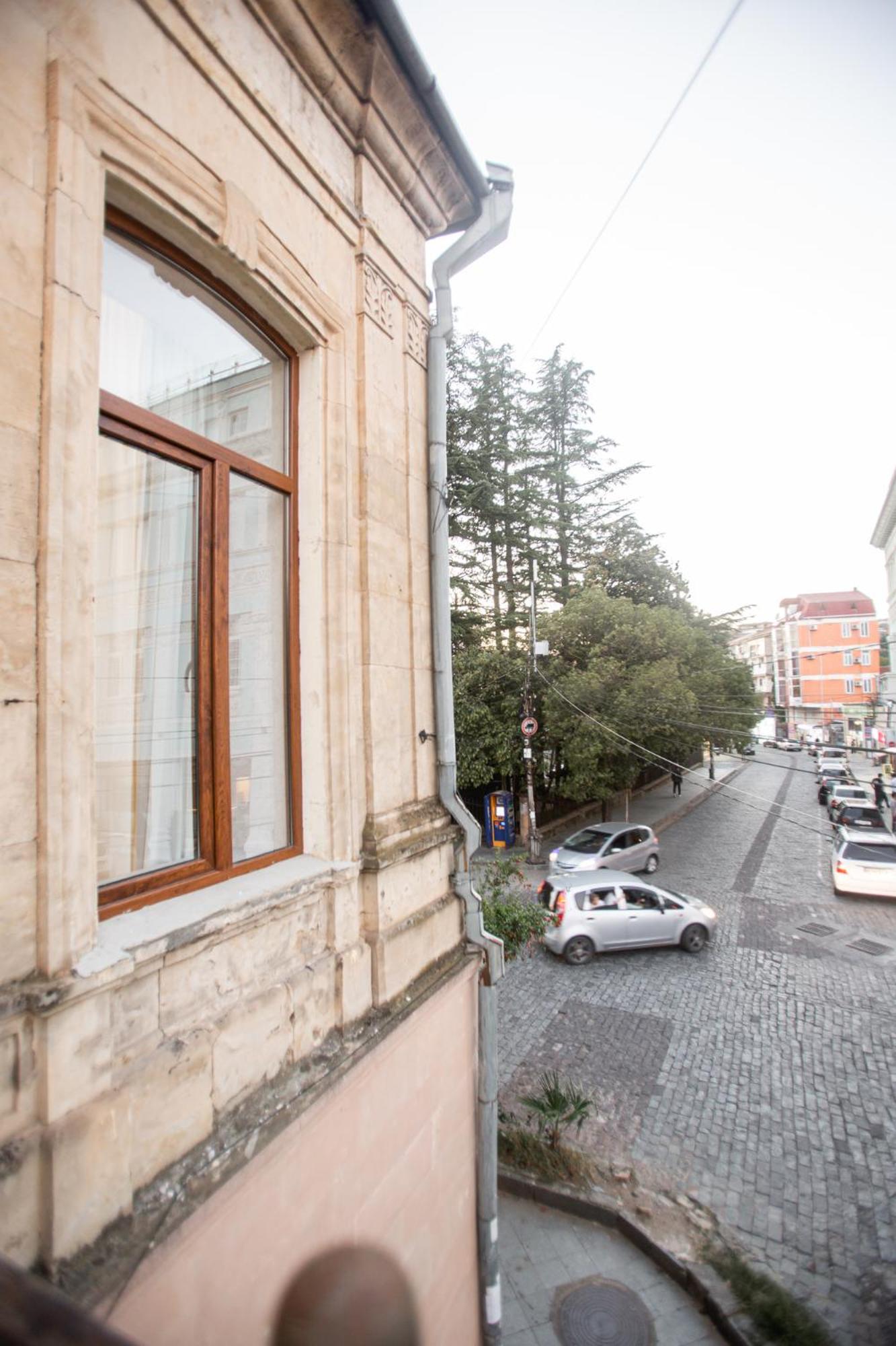 Moedani-Very Center Apartment in Kutaisi