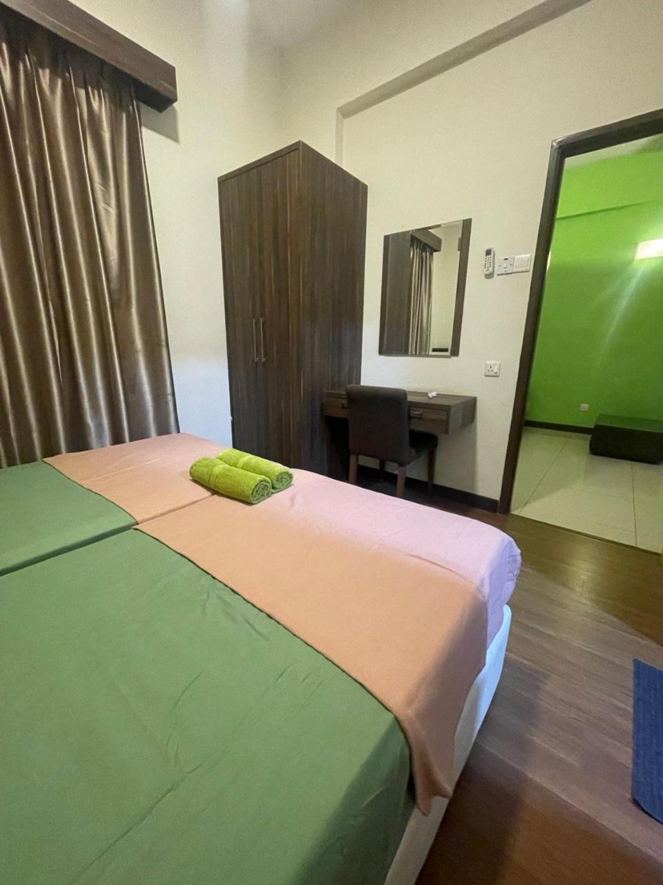 Junikastay BLagoon Melaka
