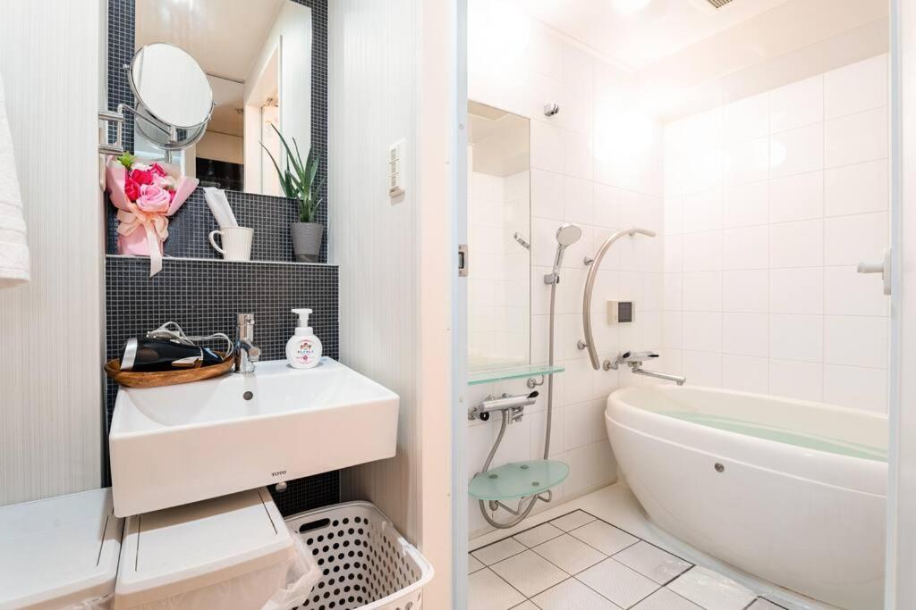 #803 Opening sale! Private rental Osaka city central Has the longest shopping street and you can enjoy the real Osaka, which has not yet become a tourist d