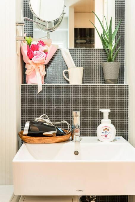 #803 Opening sale! Private rental Osaka city central Has the longest shopping street and you can enjoy the real Osaka, which has not yet become a tourist d