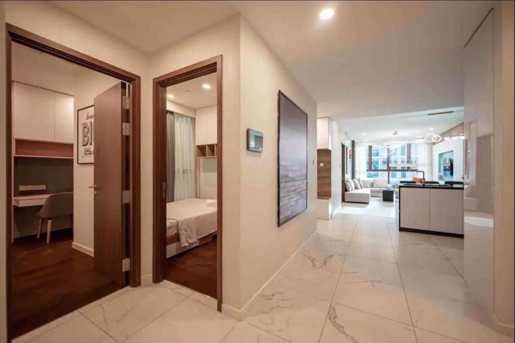 THE CREST-Central Saigon Riverside -Free POOL-GYM-SAUNA Room-YOGA Room