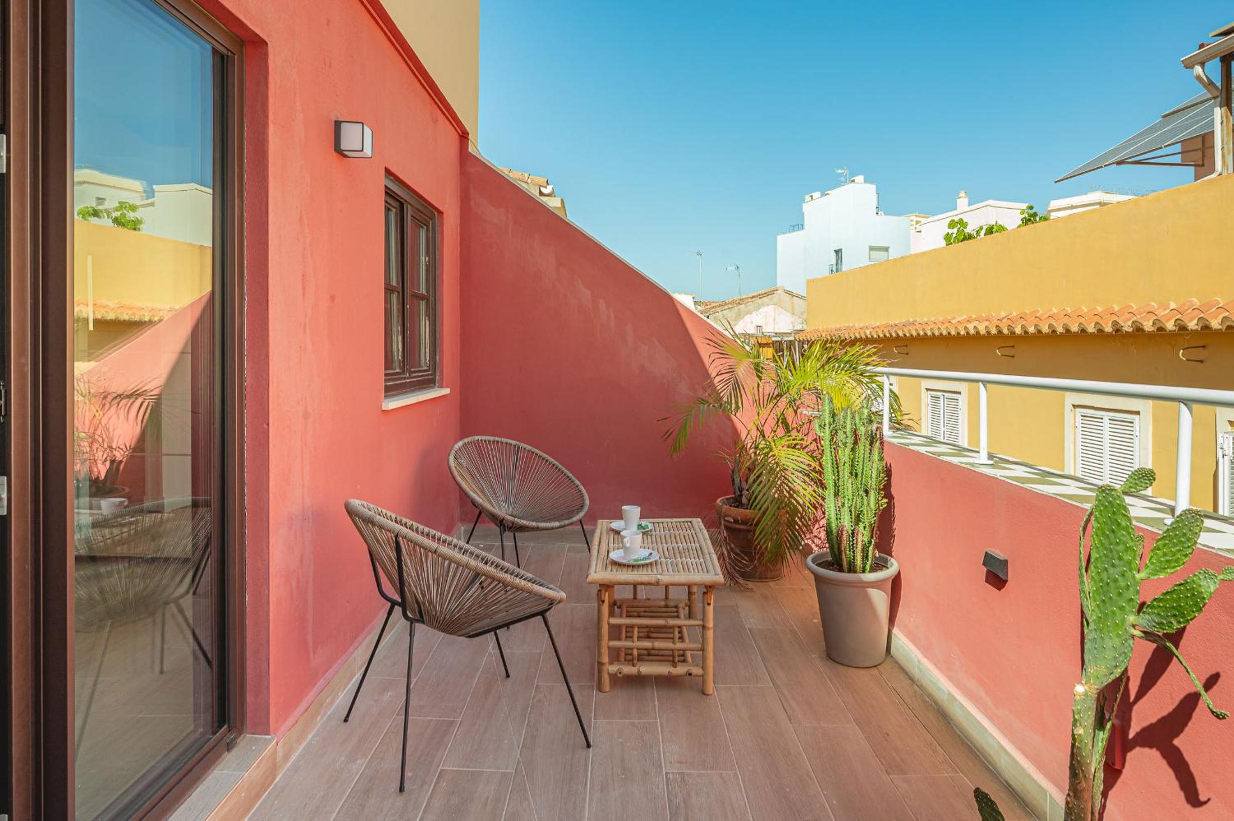 balance & terrace