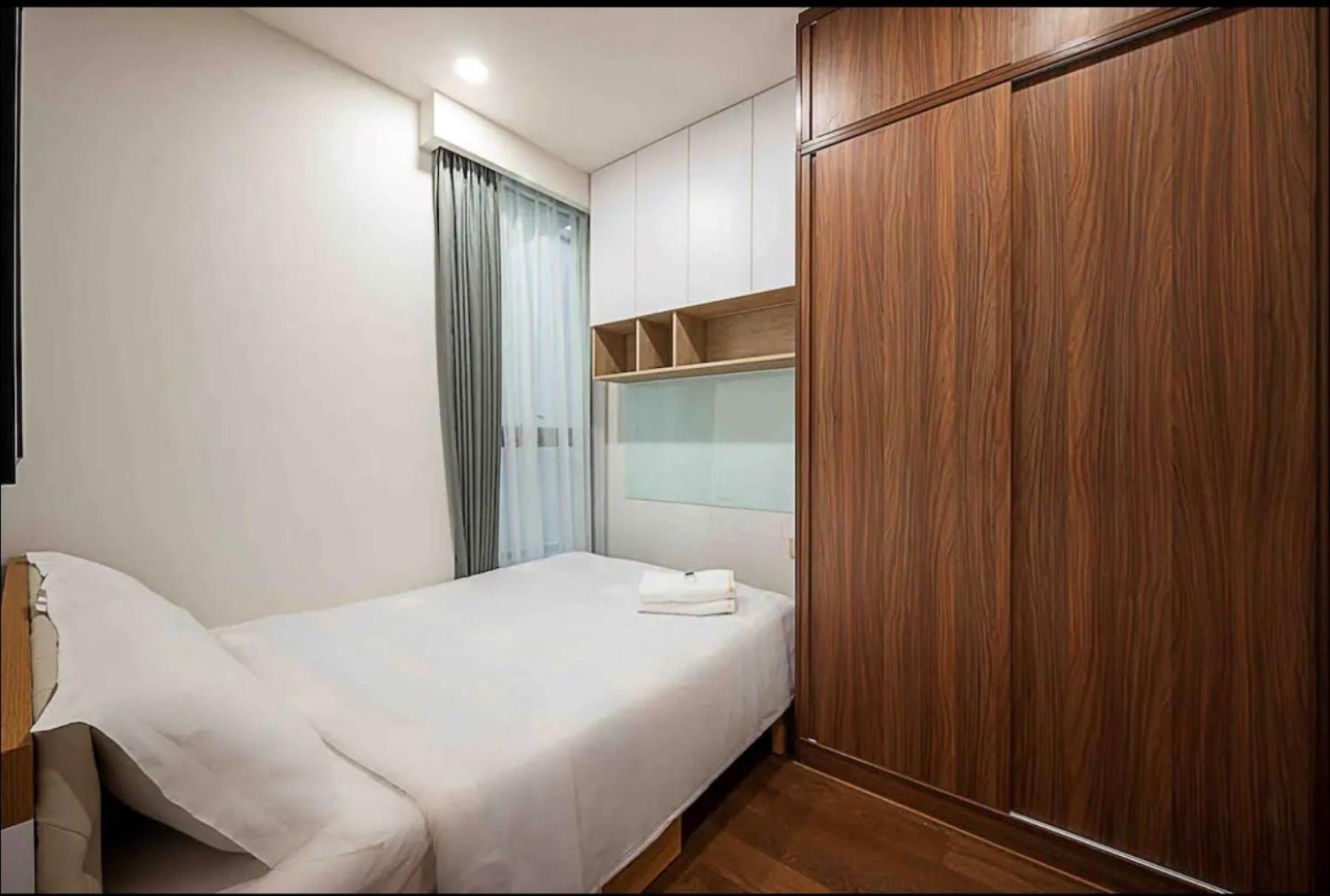 THE CREST-Central Saigon Riverside -Free POOL-GYM-SAUNA Room-YOGA Room