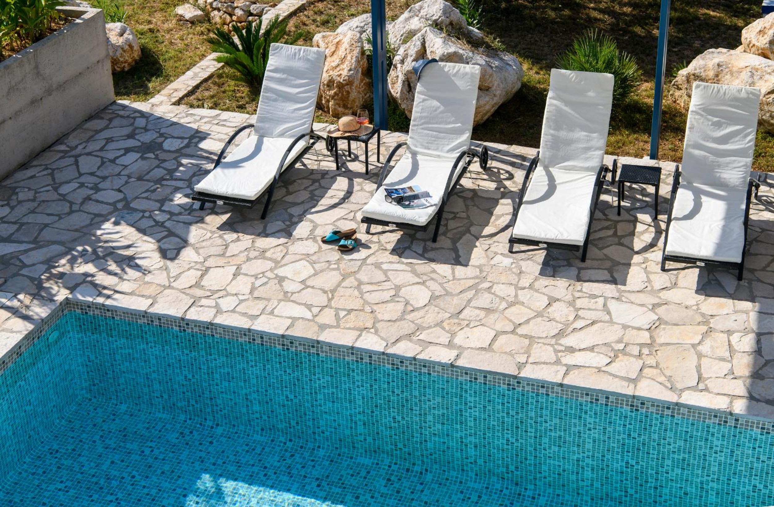 Photo 71