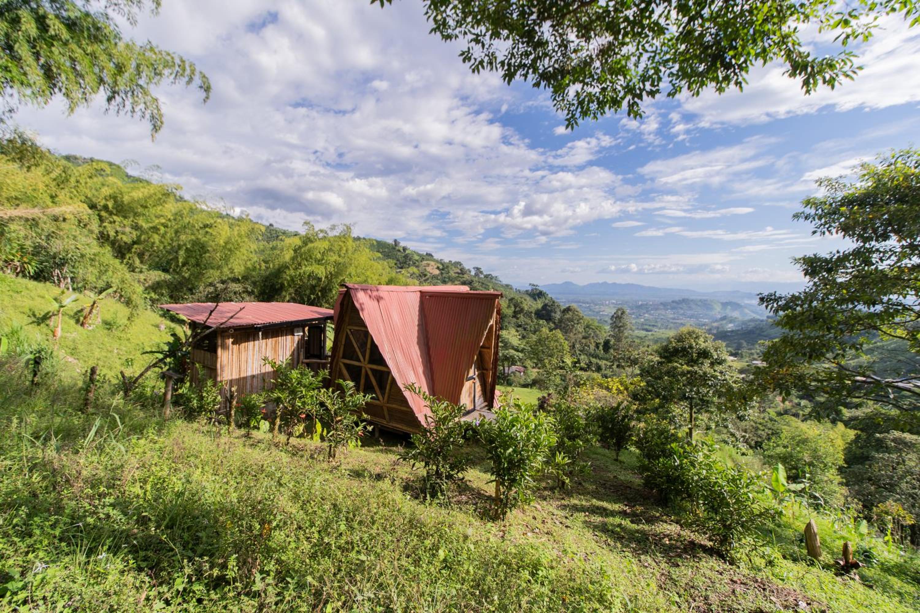 Acogedora Cabañita, hermosa vista en Monte Jazmín