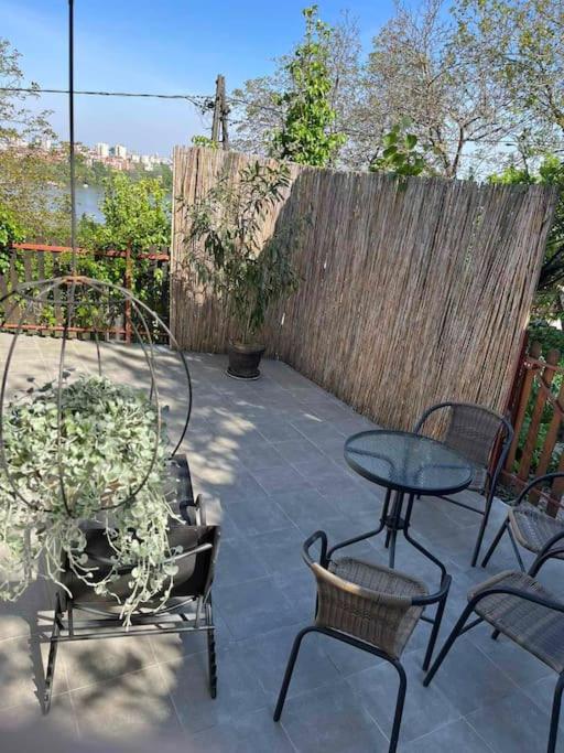 Lovely apartment with beautiful view and parking view 2