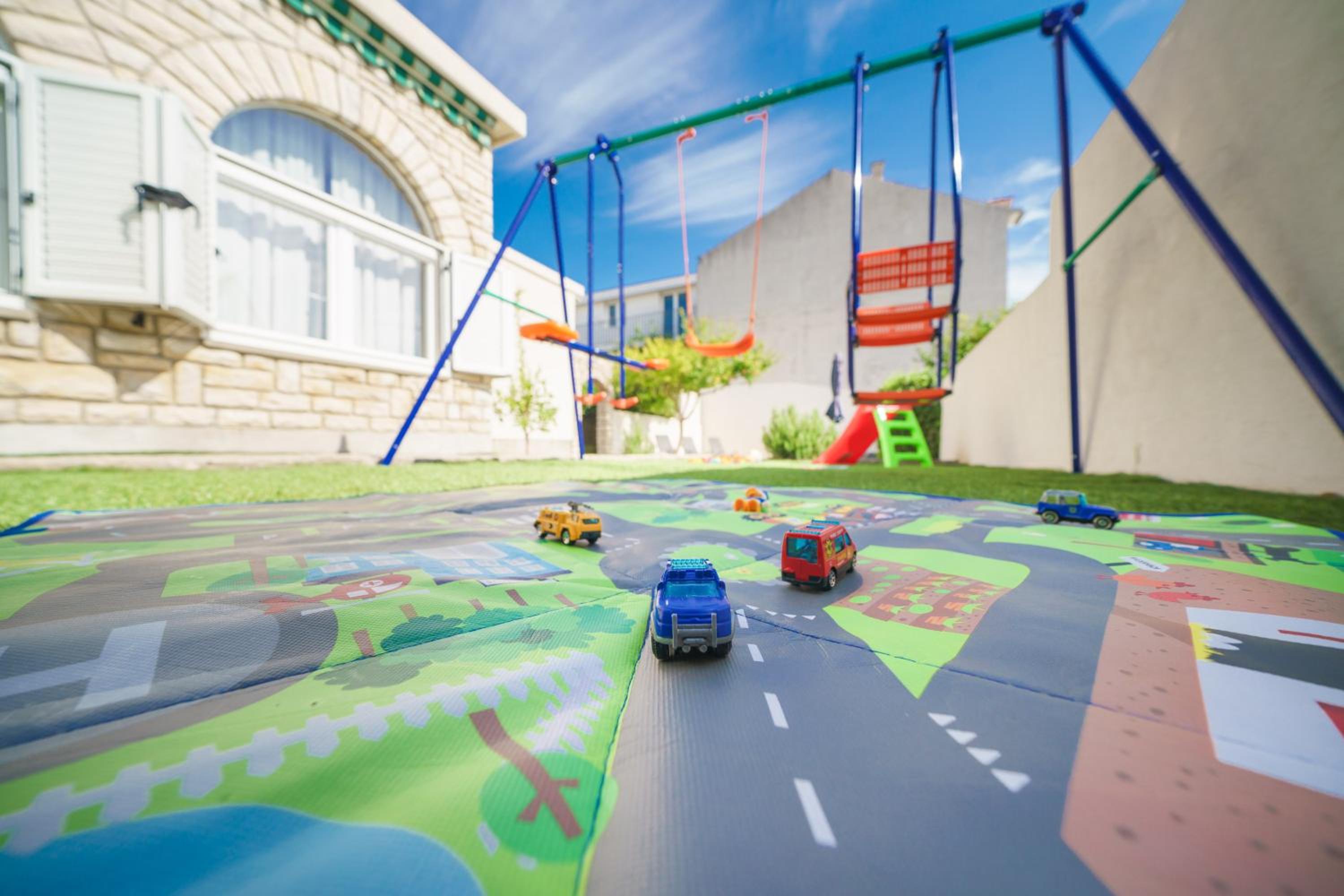 activities & amenities