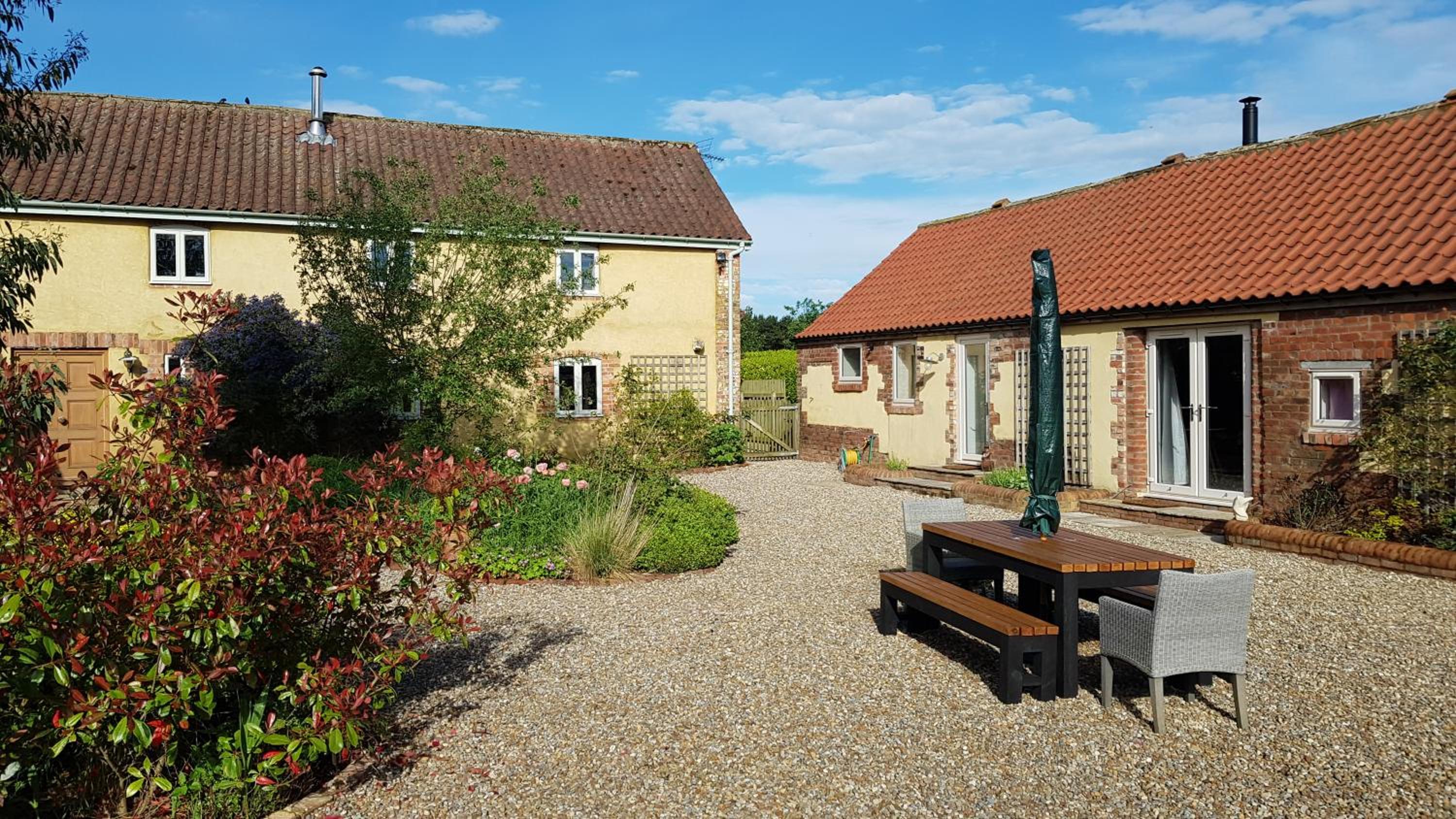 Country Retreat, hot tub, games room, dog friendly