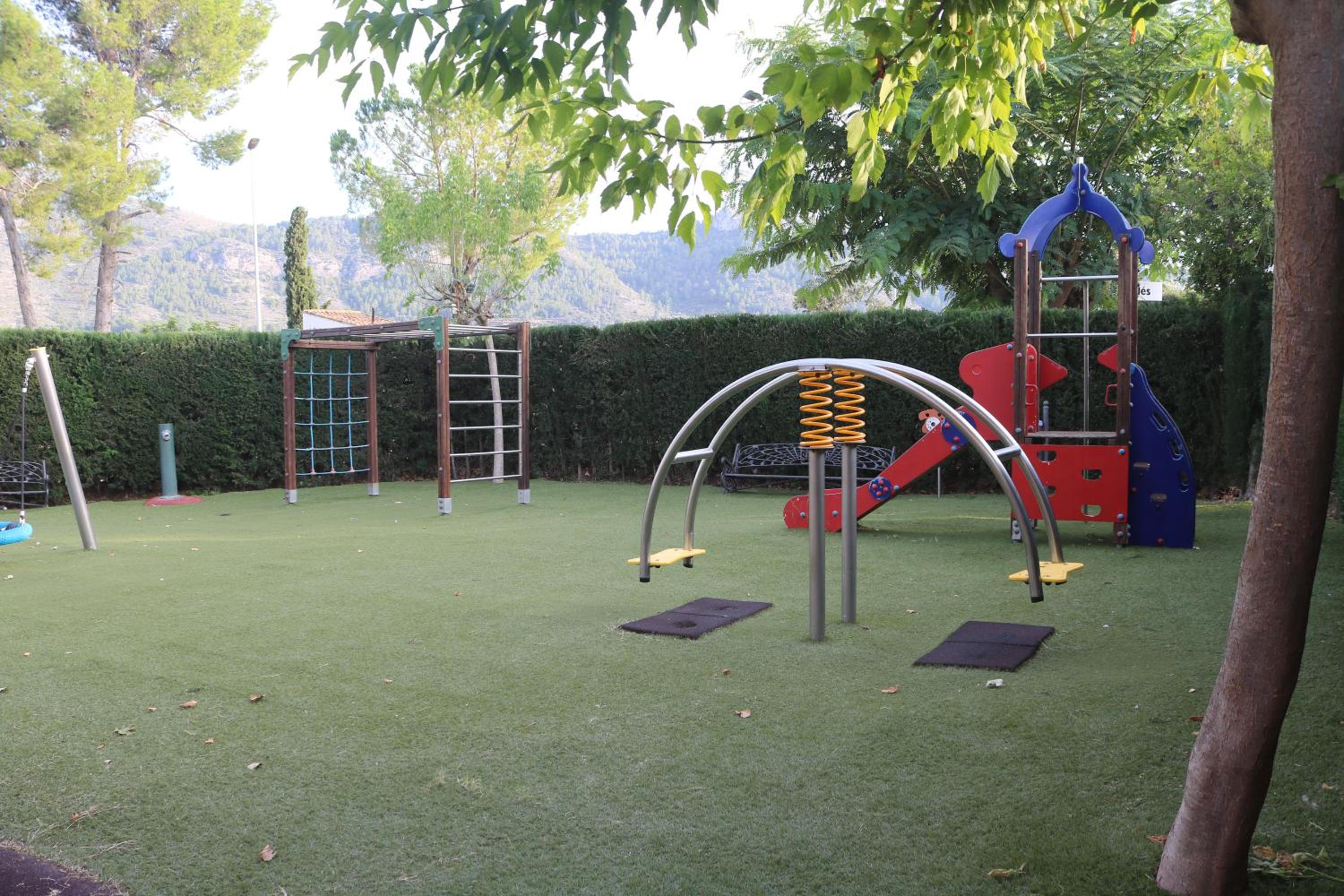 Photo 25