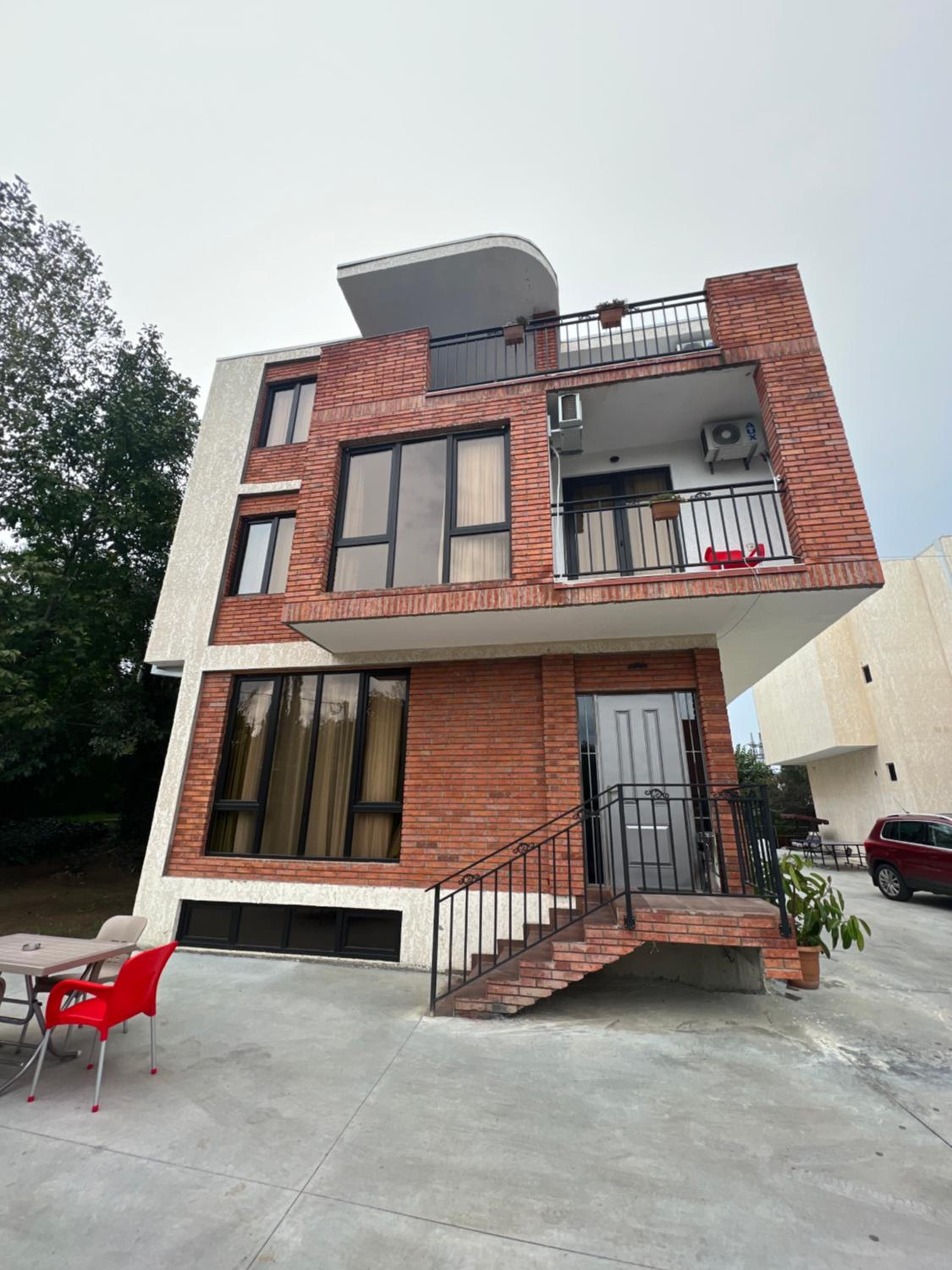 Villa for families and friends 2 view 2