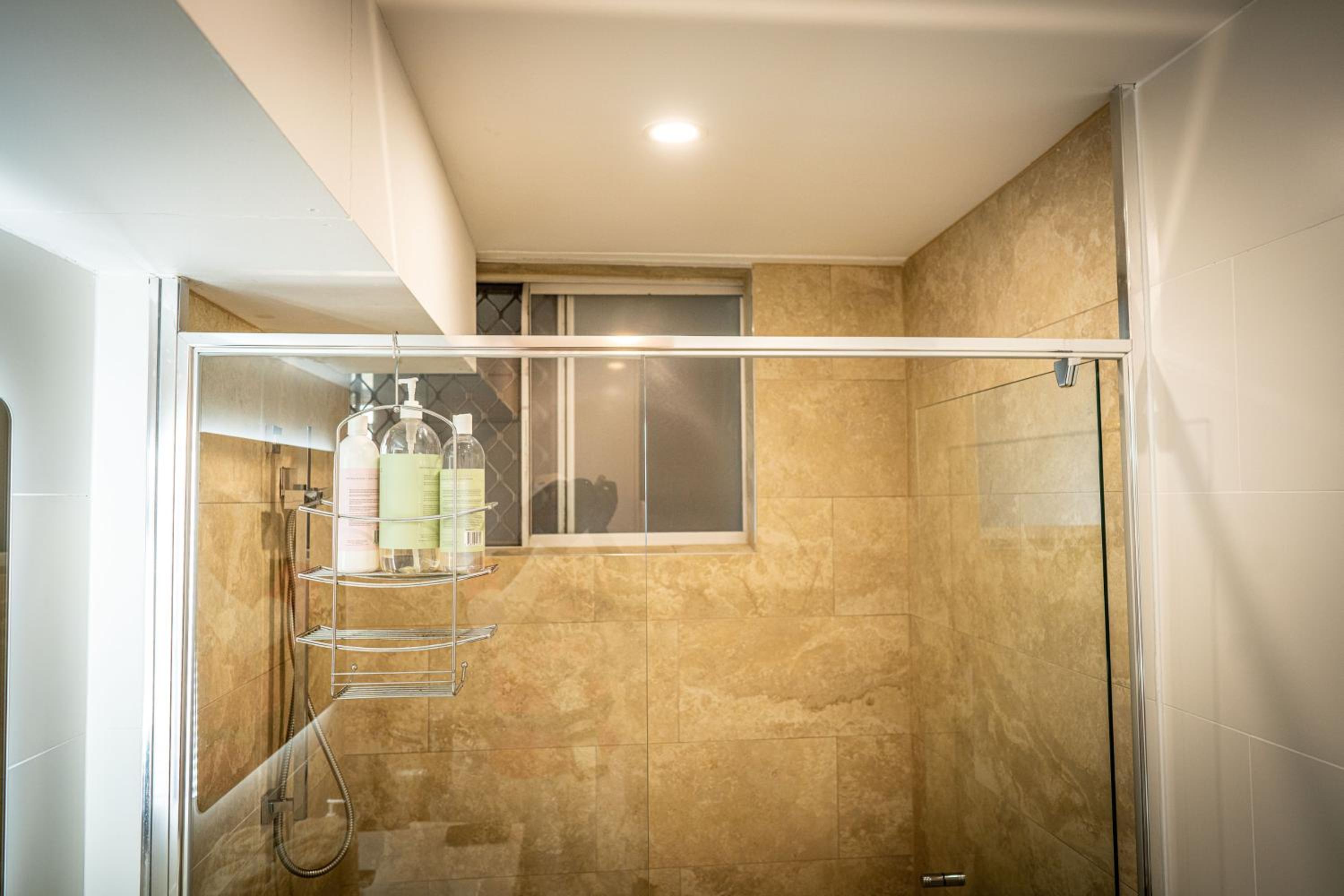 Entire beachside 2 bedroom unit