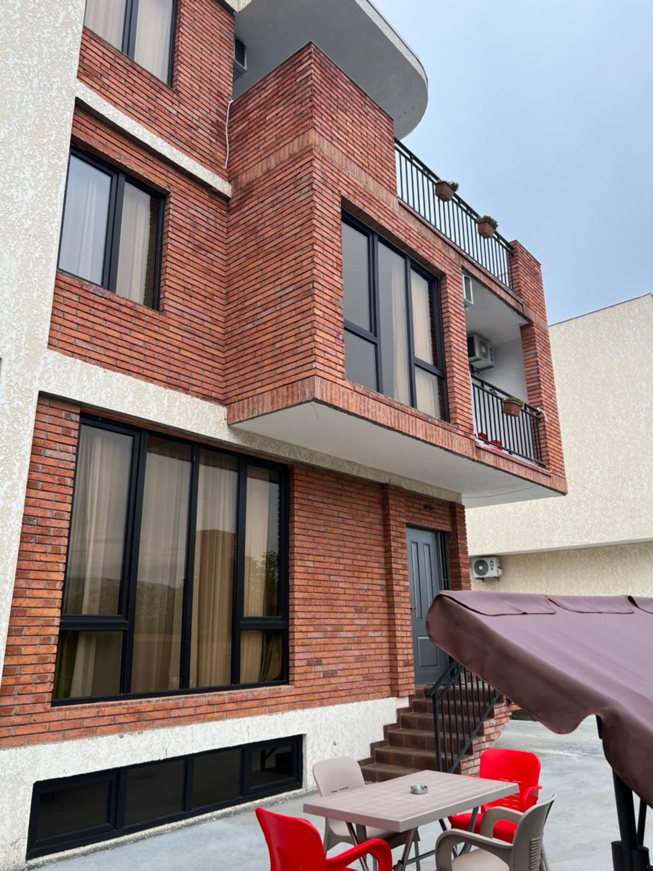 Villa for families and friends 2 view 3