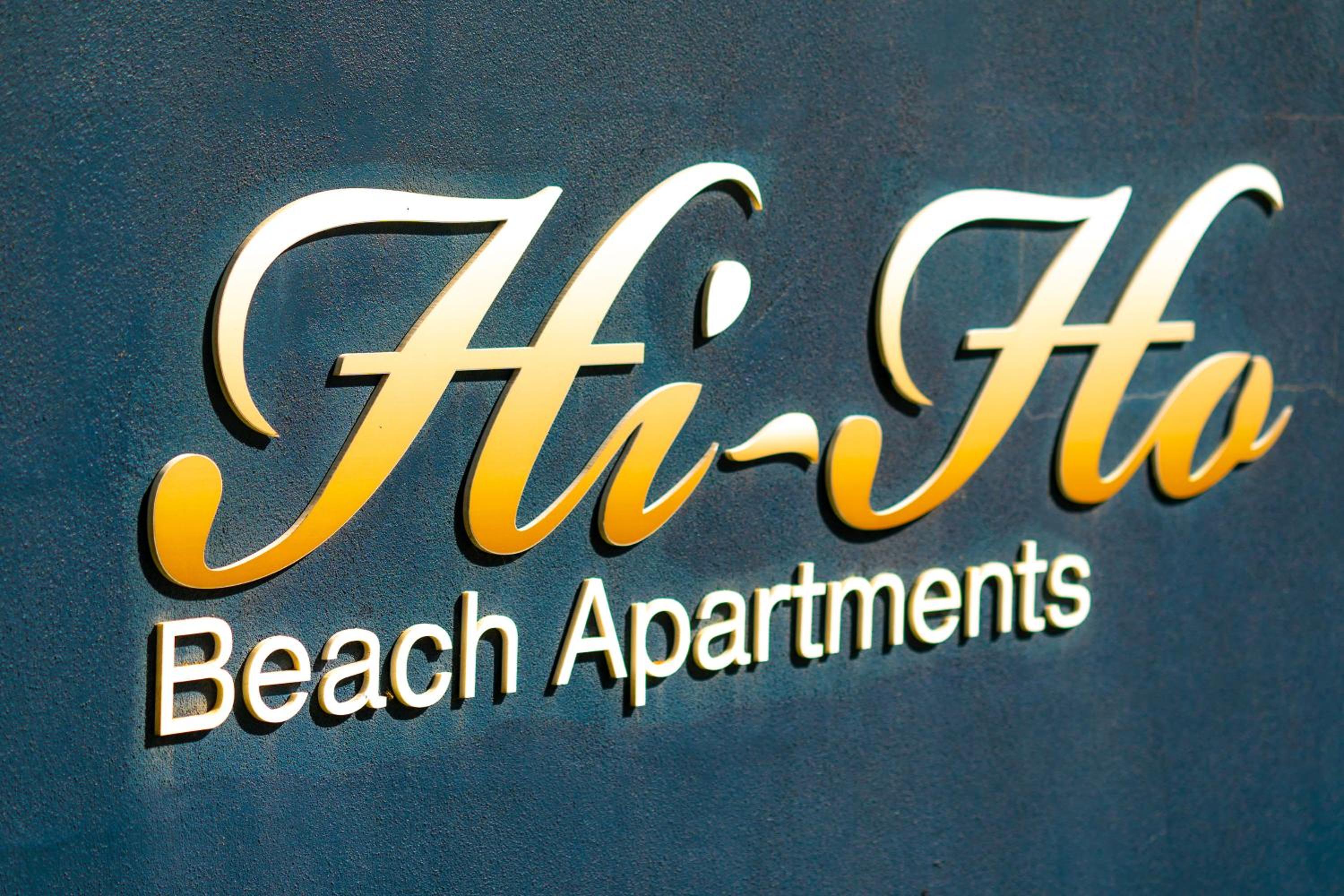 Entire beachside 2 bedroom unit