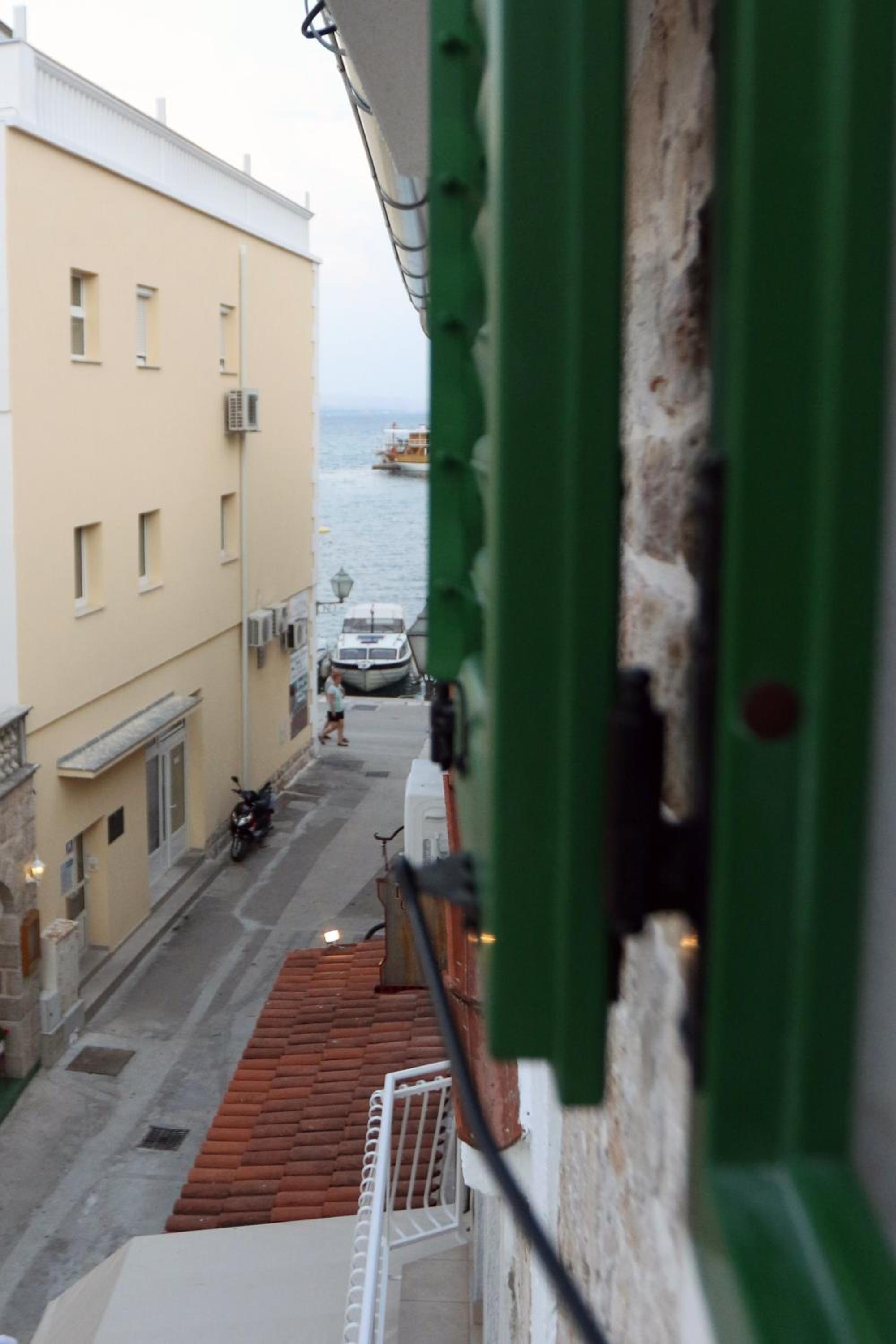 Centar Vodice Apartmani view 3