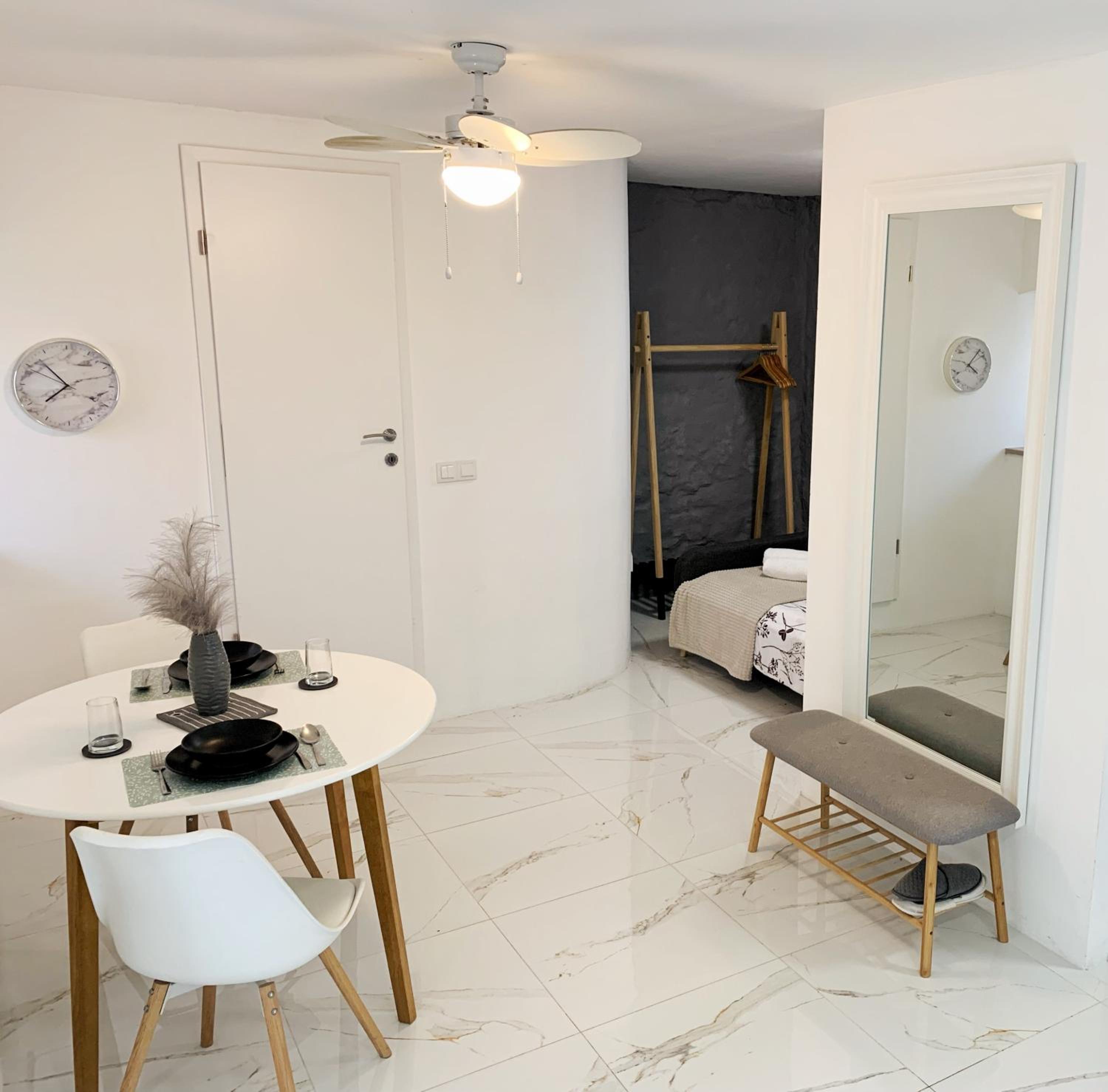 Apartment Laurus view 2