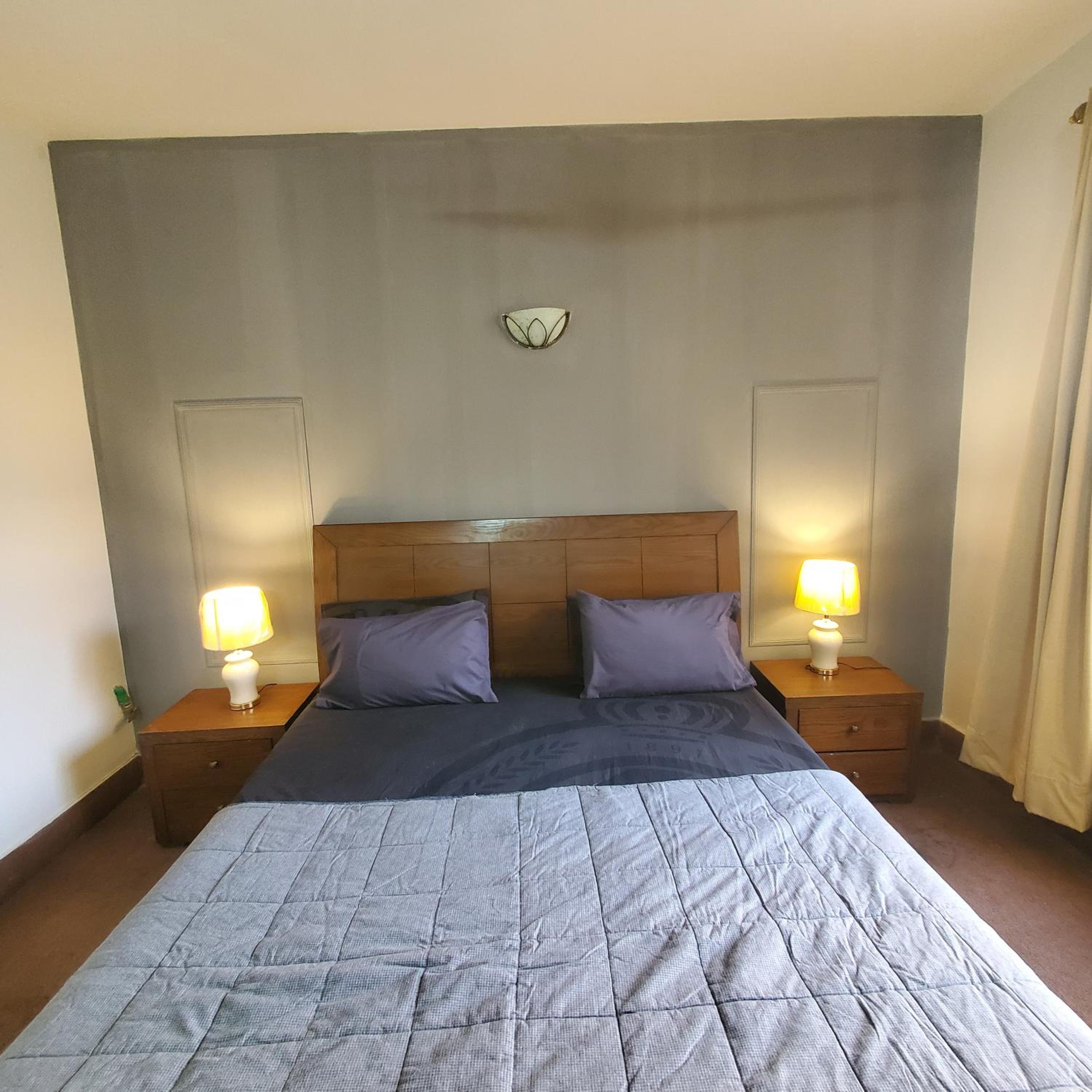 Private Suite F-10 Islamabad view 4