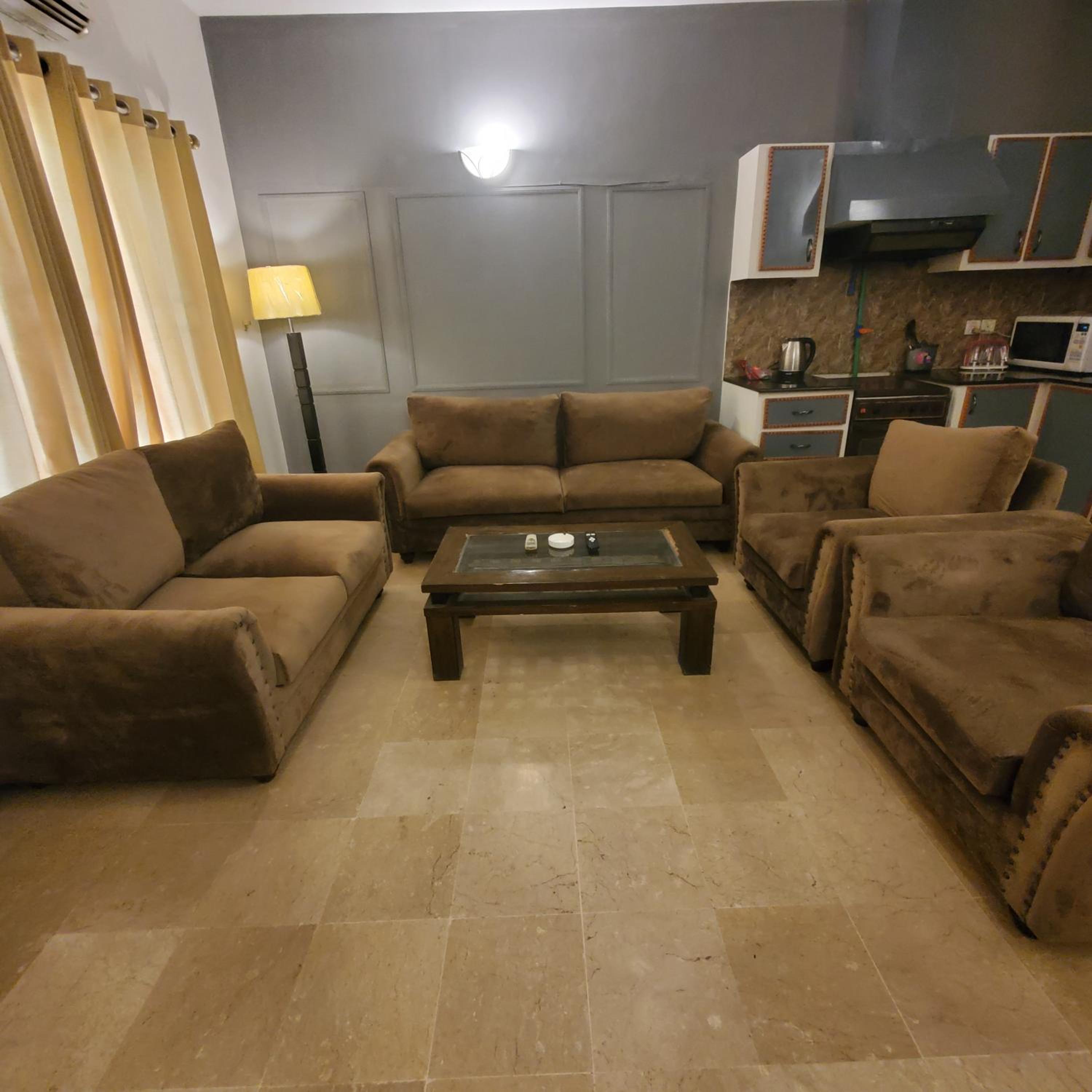 Private Suite F-10 Islamabad view 5