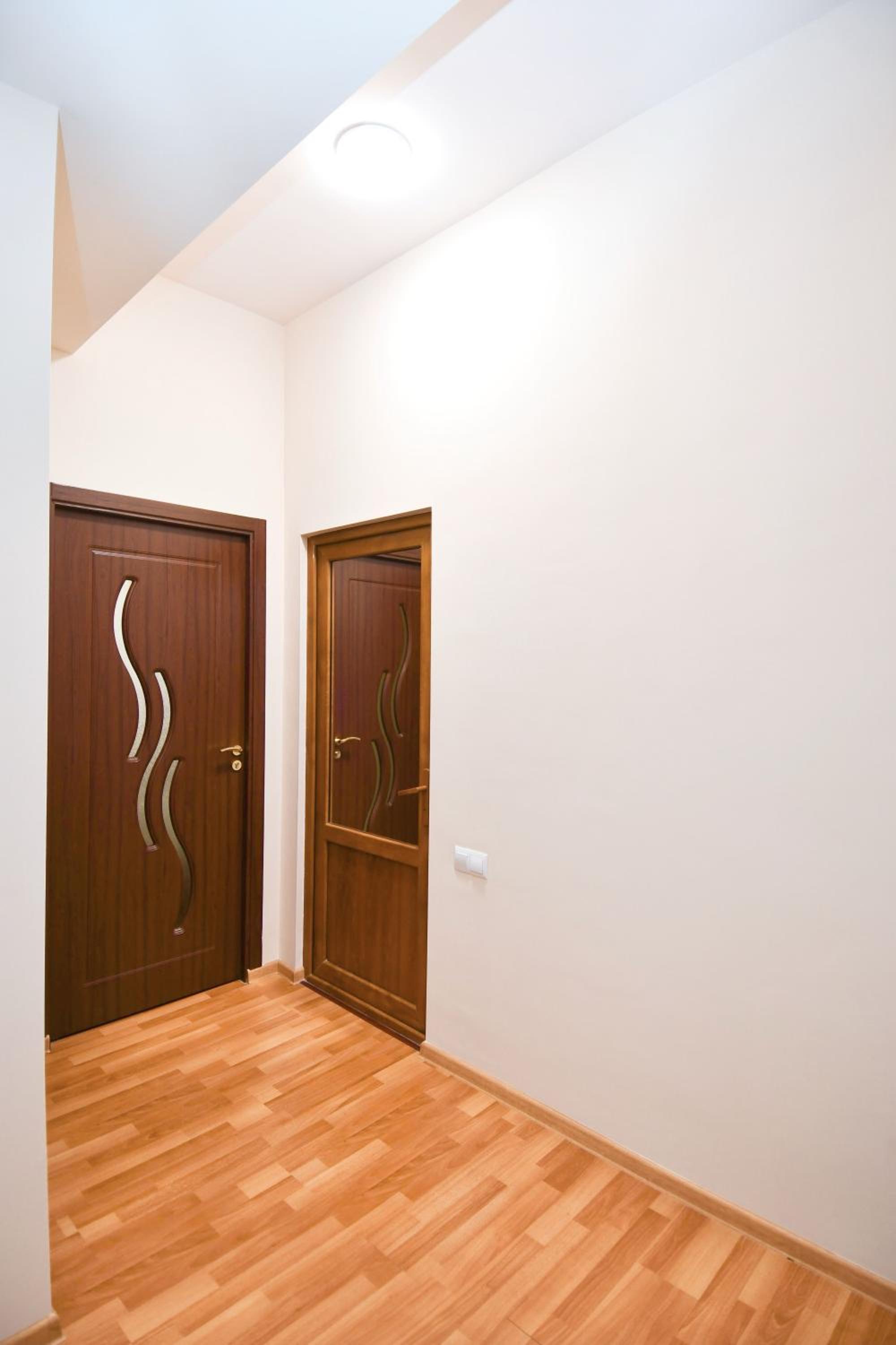 Cozy 2 Bedroom Apartment With The Best Location, Near The Opera, New Building