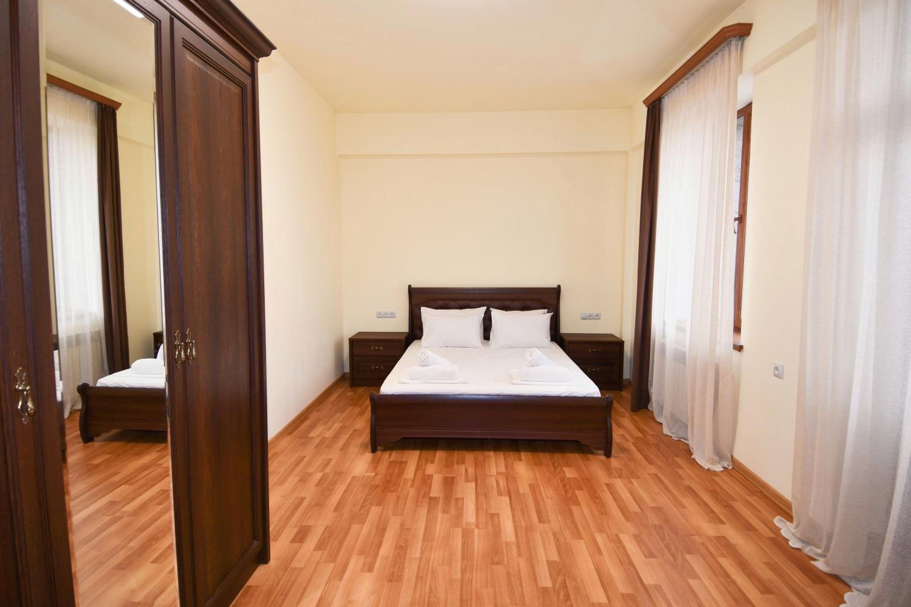 Cozy 2 Bedroom Apartment With The Best Location, Near The Opera, New Building