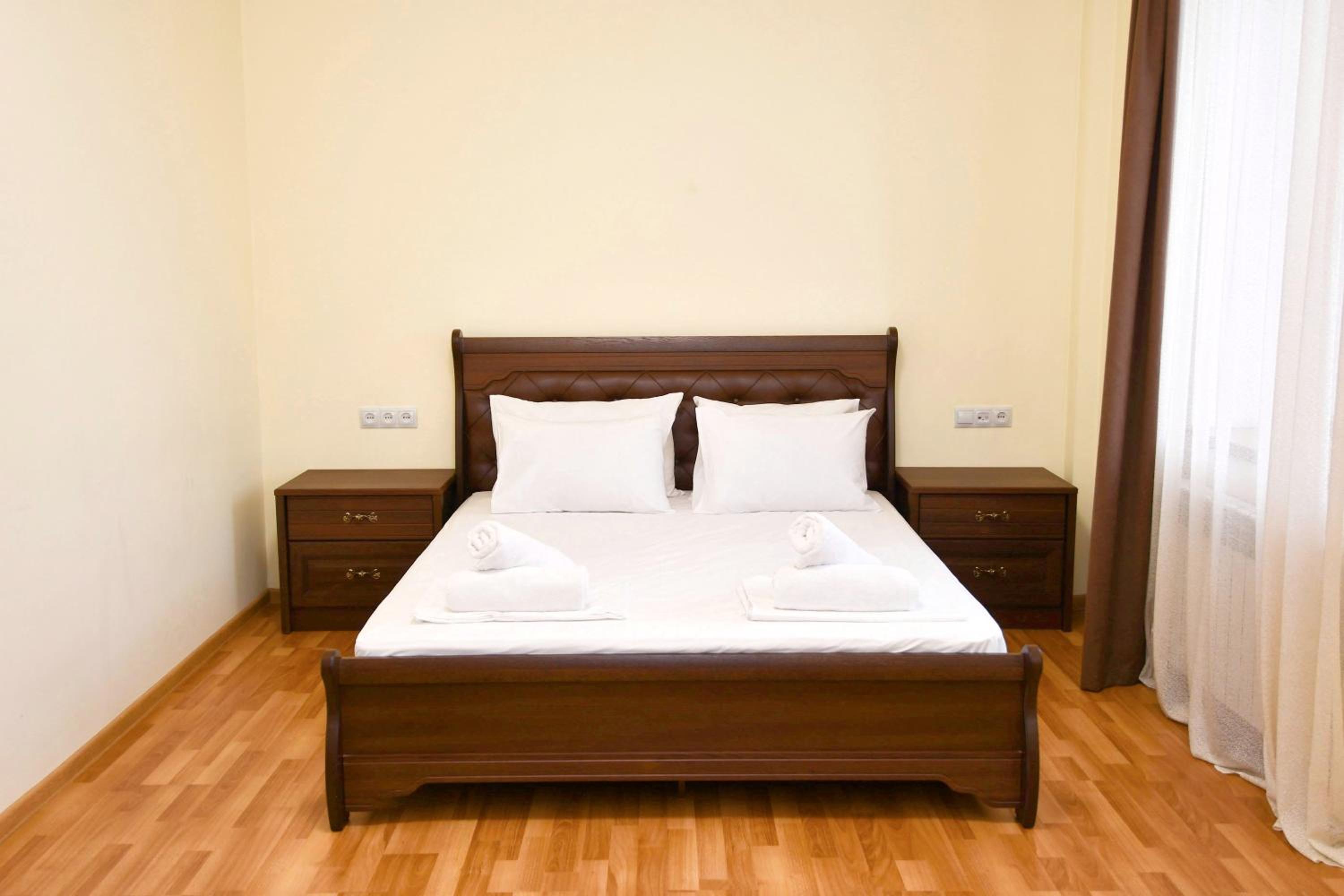 Cozy 2 Bedroom Apartment With The Best Location, Near The Opera, New Building