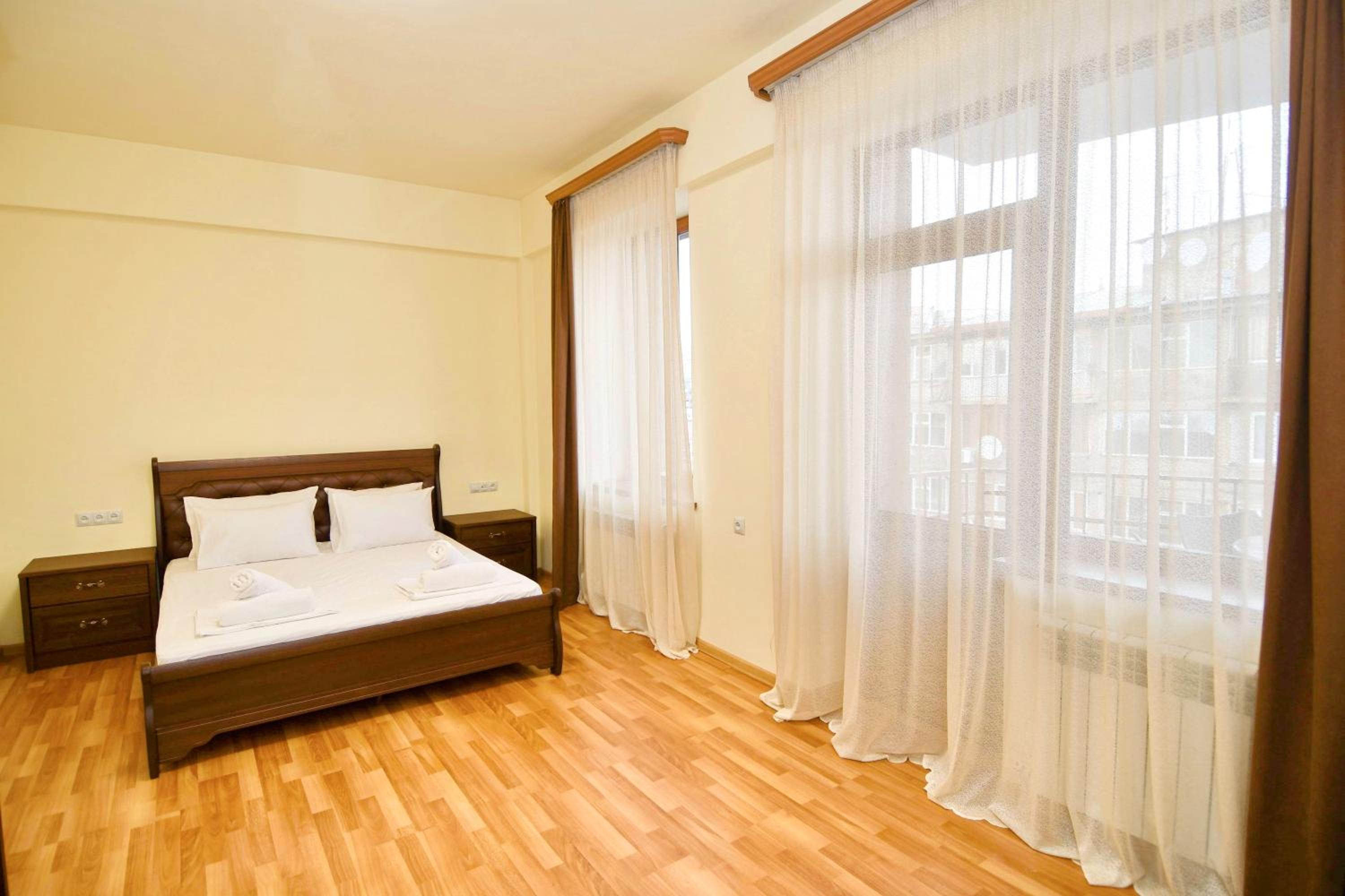 Cozy 2 Bedroom Apartment With The Best Location, Near The Opera, New Building