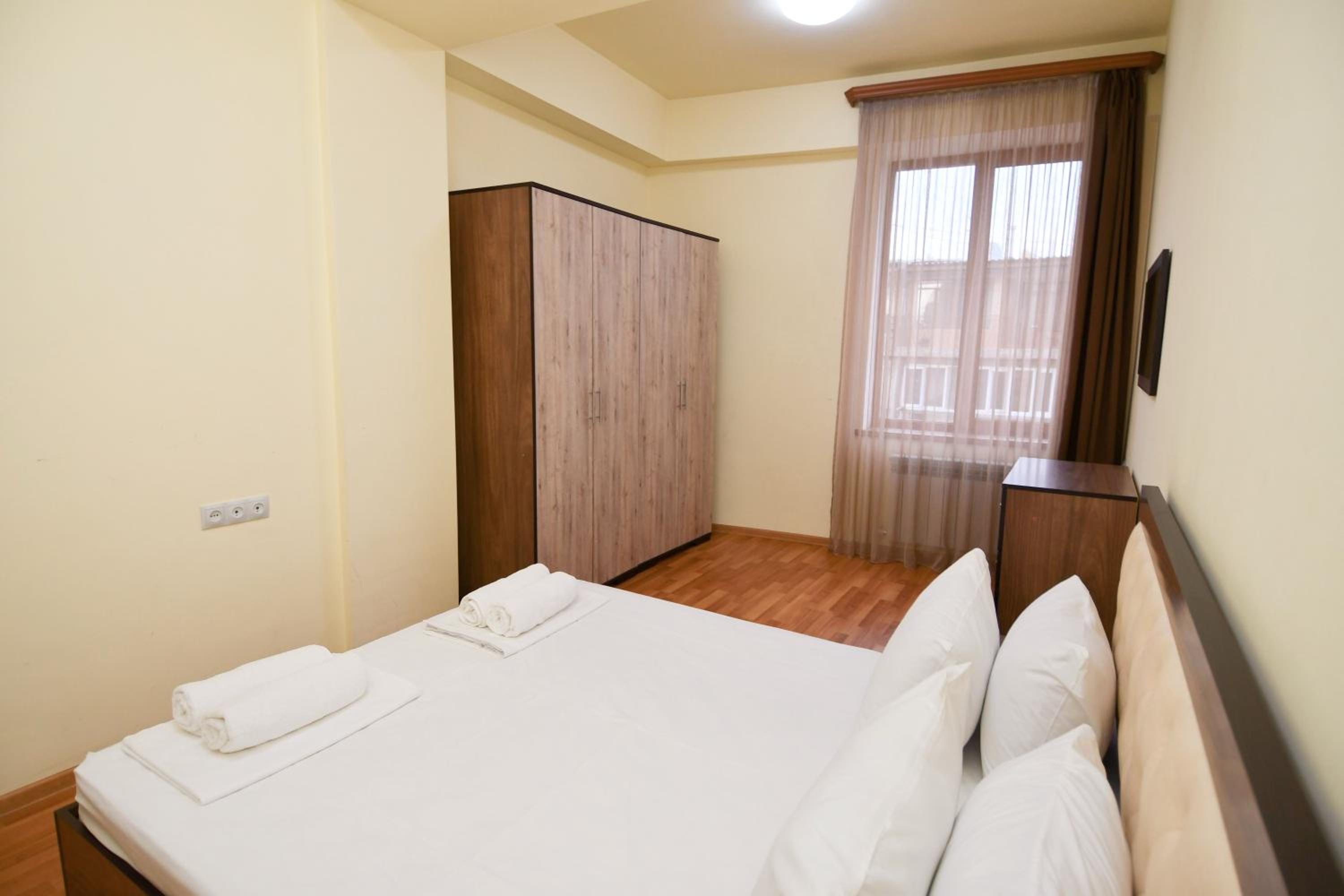 Cozy 2 Bedroom Apartment With The Best Location, Near The Opera, New Building