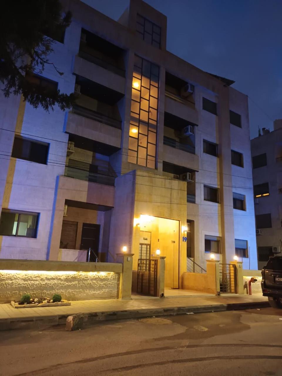 Rimini Furnished Apart. view 4