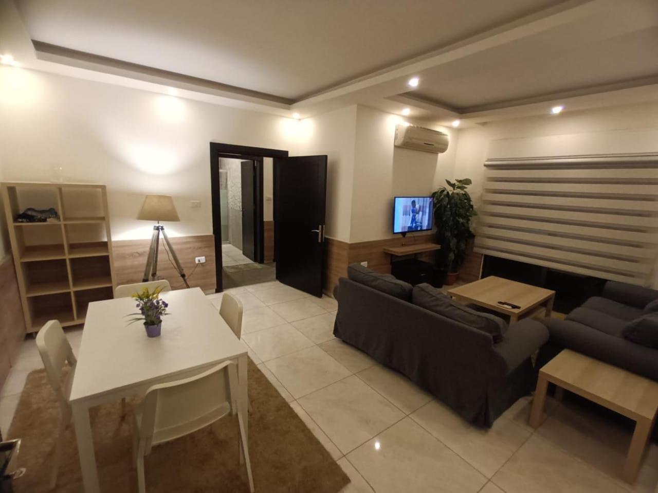 Rimini Furnished Apart. view 2