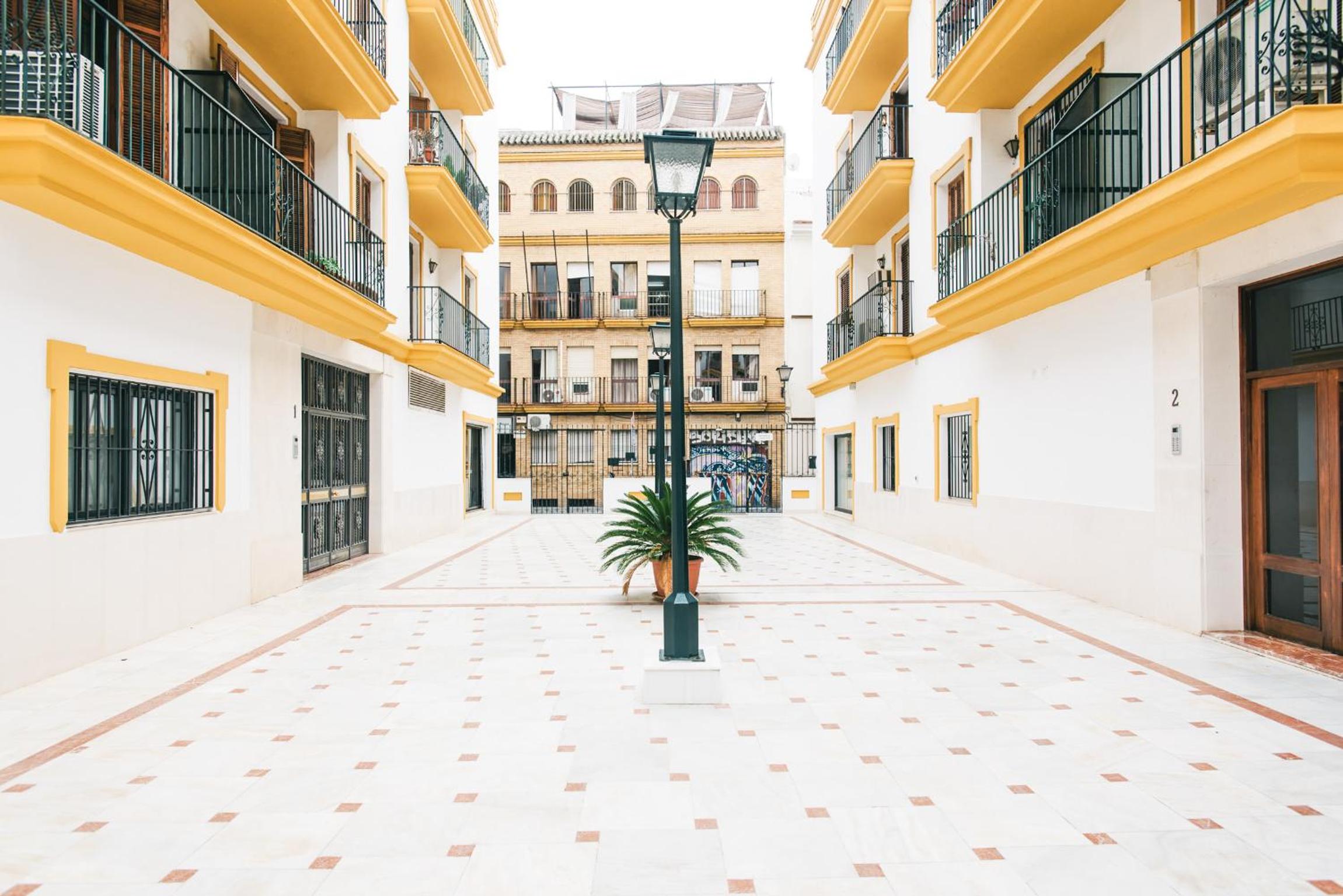 Selecta Apartments Alameda