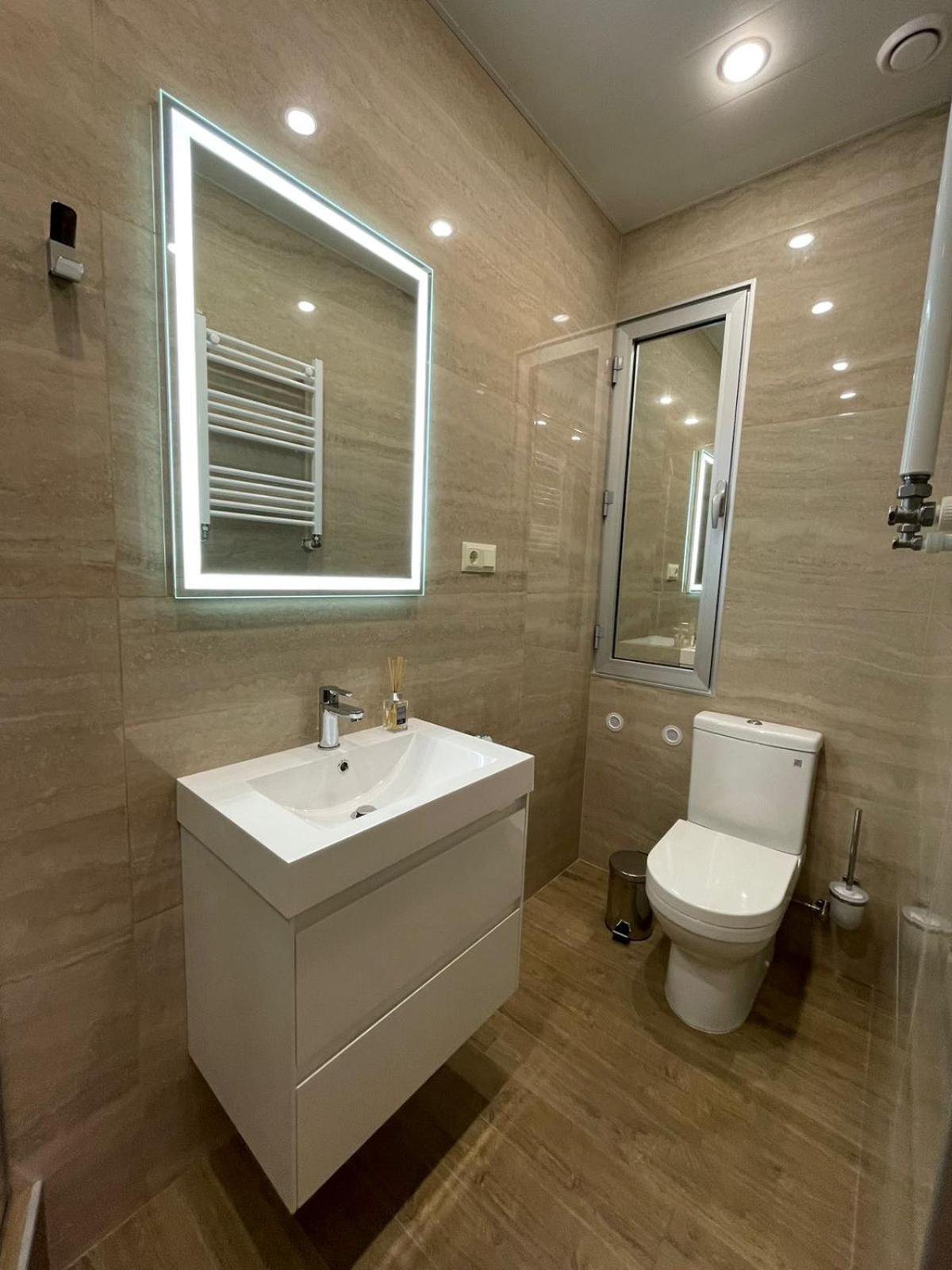 140m from the Opera House - Modern Apartment (2 bathrooms)