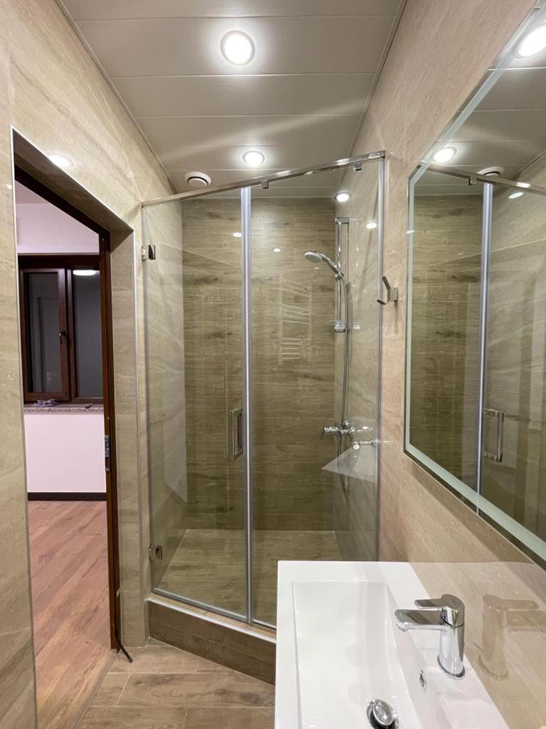 140m from the Opera House - Modern Apartment (2 bathrooms)
