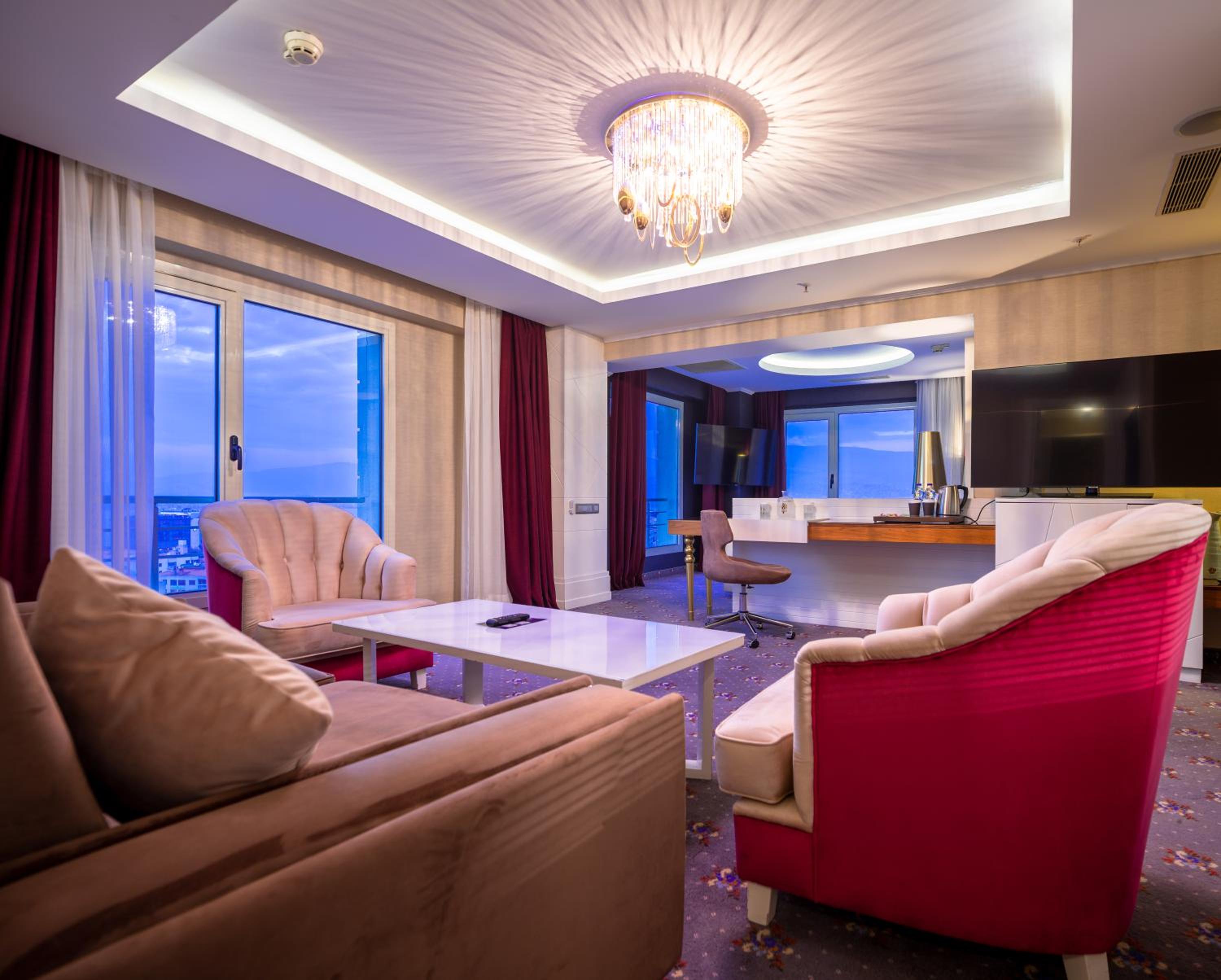 DoubleTree by Hilton Izmir - Alsancak - Image 107