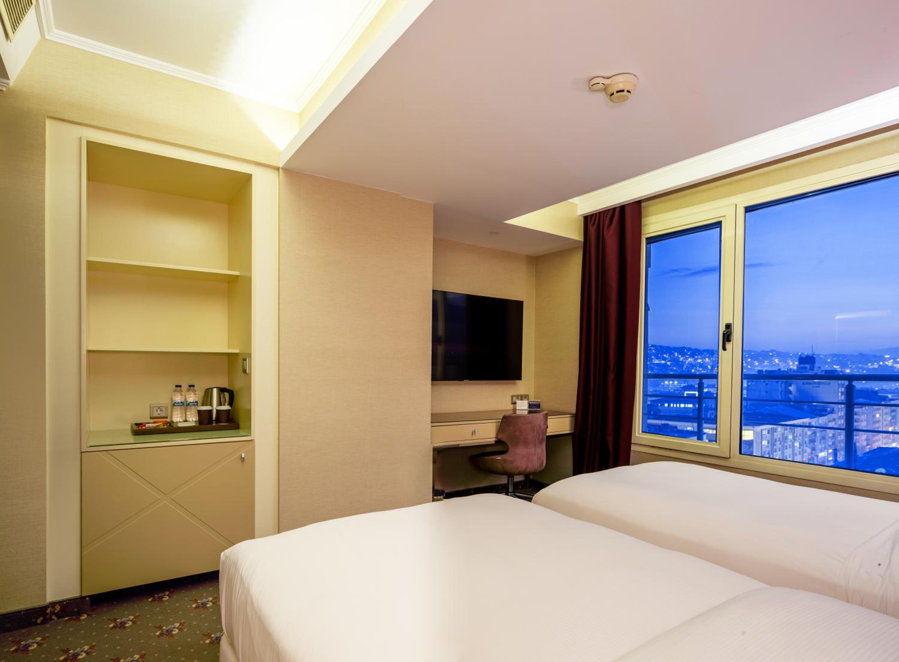 DoubleTree by Hilton Izmir - Alsancak - Image 118