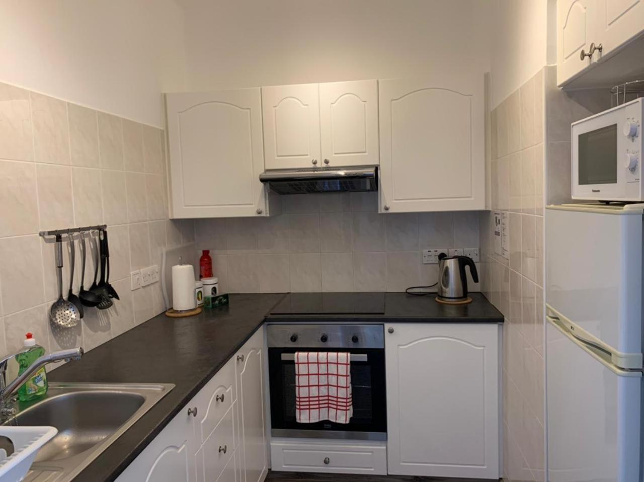 Paphos Vacations - Kings Palace - Modern and stylish 1 bedroom apartment - Property Image 14