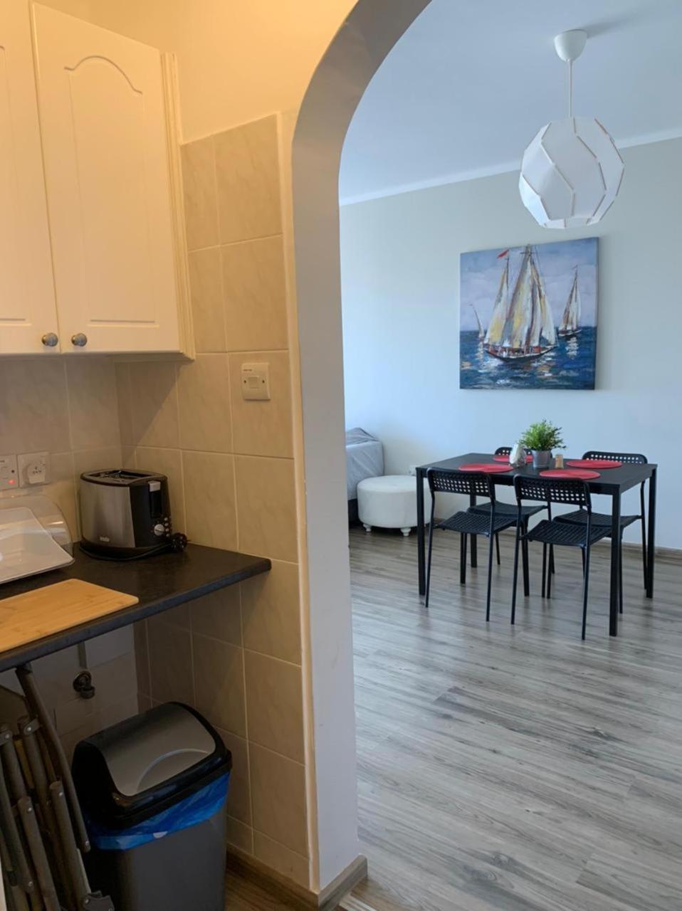 Paphos Vacations - Kings Palace - Modern and stylish 1 bedroom apartment - Property Image 11