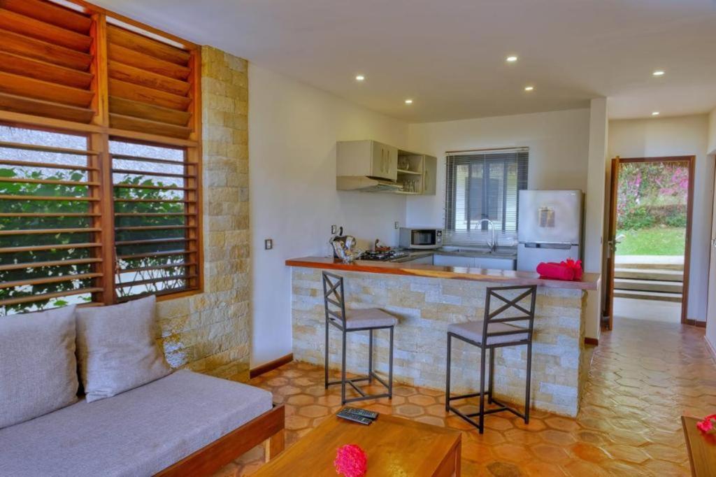 ANJARA LODGE Studios