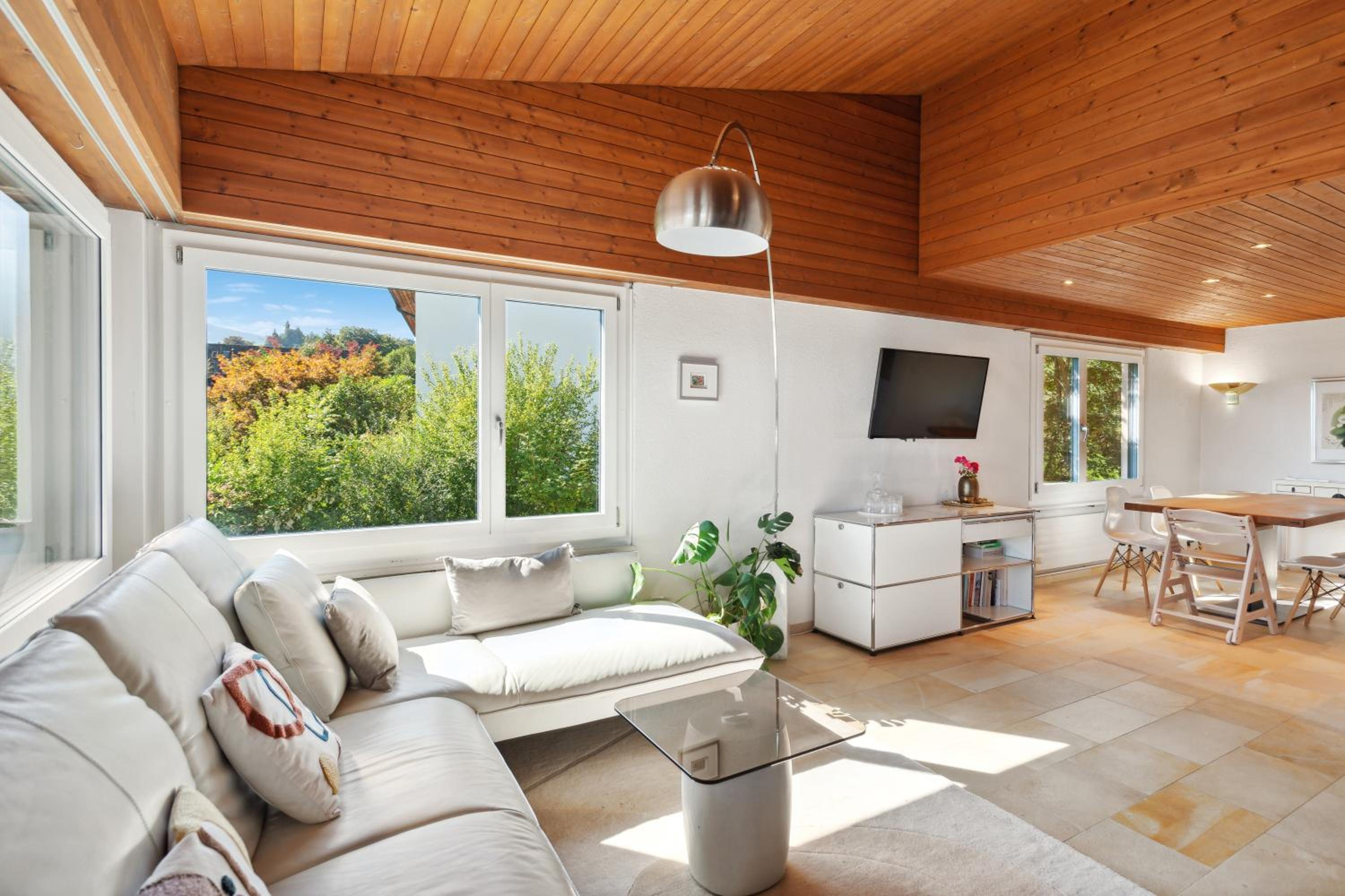 Luxus Loft am Zürichsee I Seesicht I Garten I Arbeitsplatz