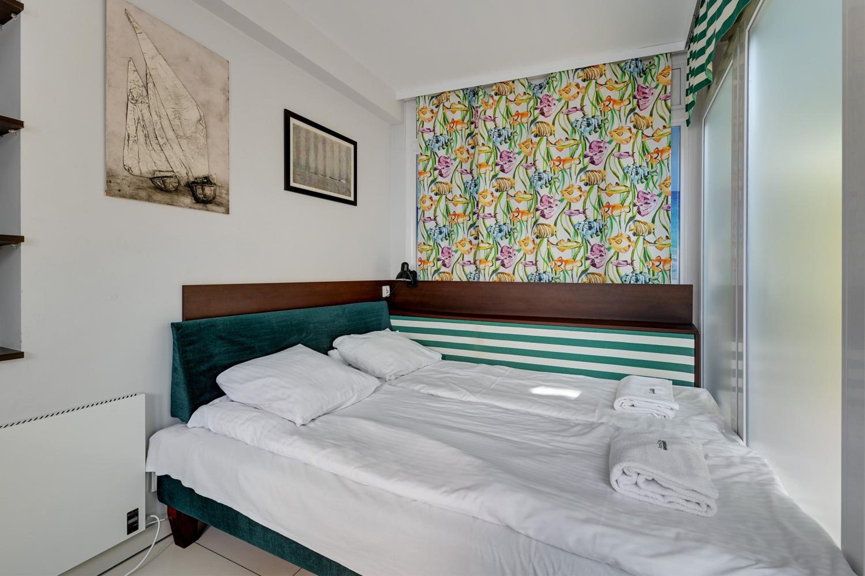 Sunrise apartments close to the beach & by Noclegi Renters