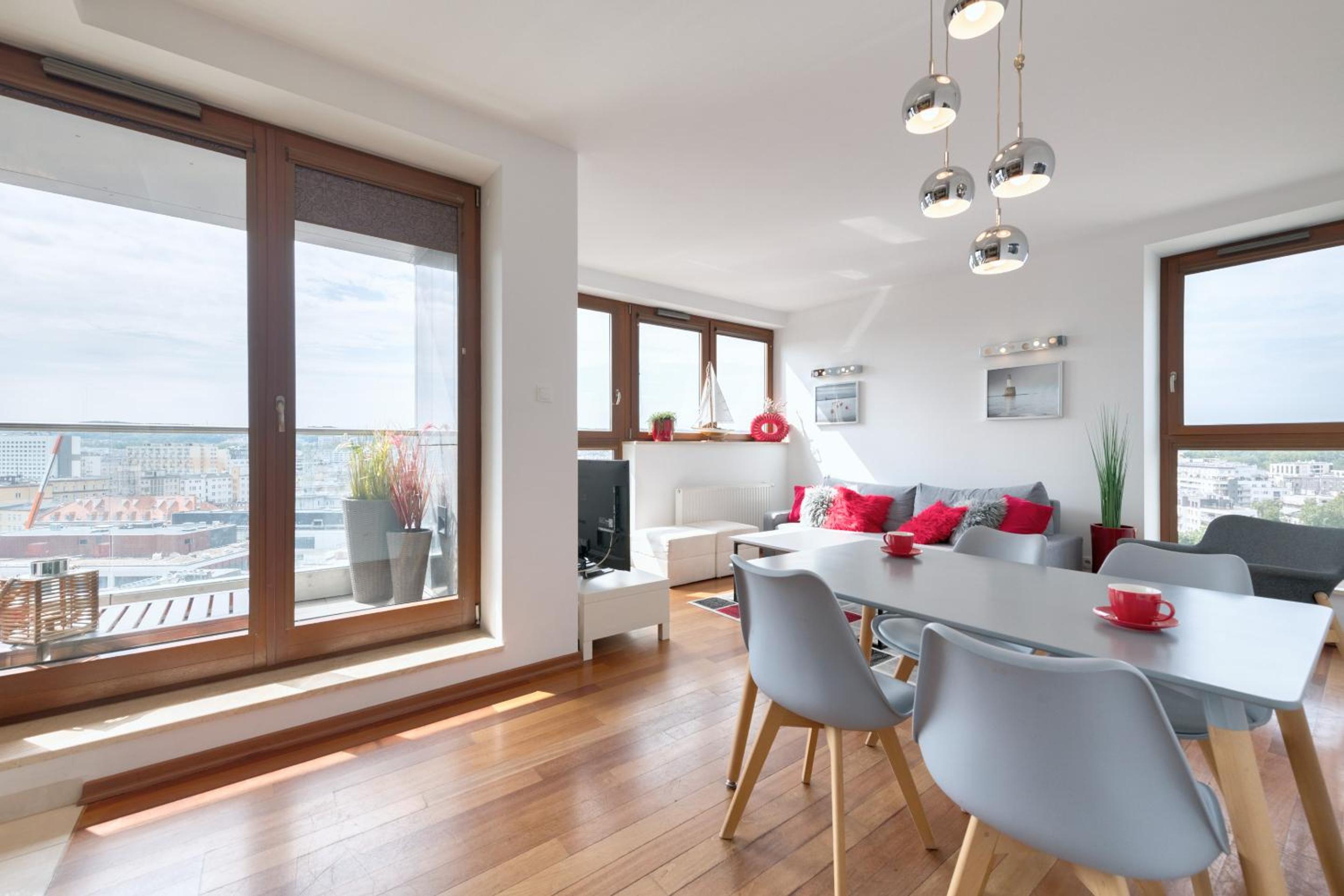 SEA TOWERS Panorama Apartments by Noclegi Renters