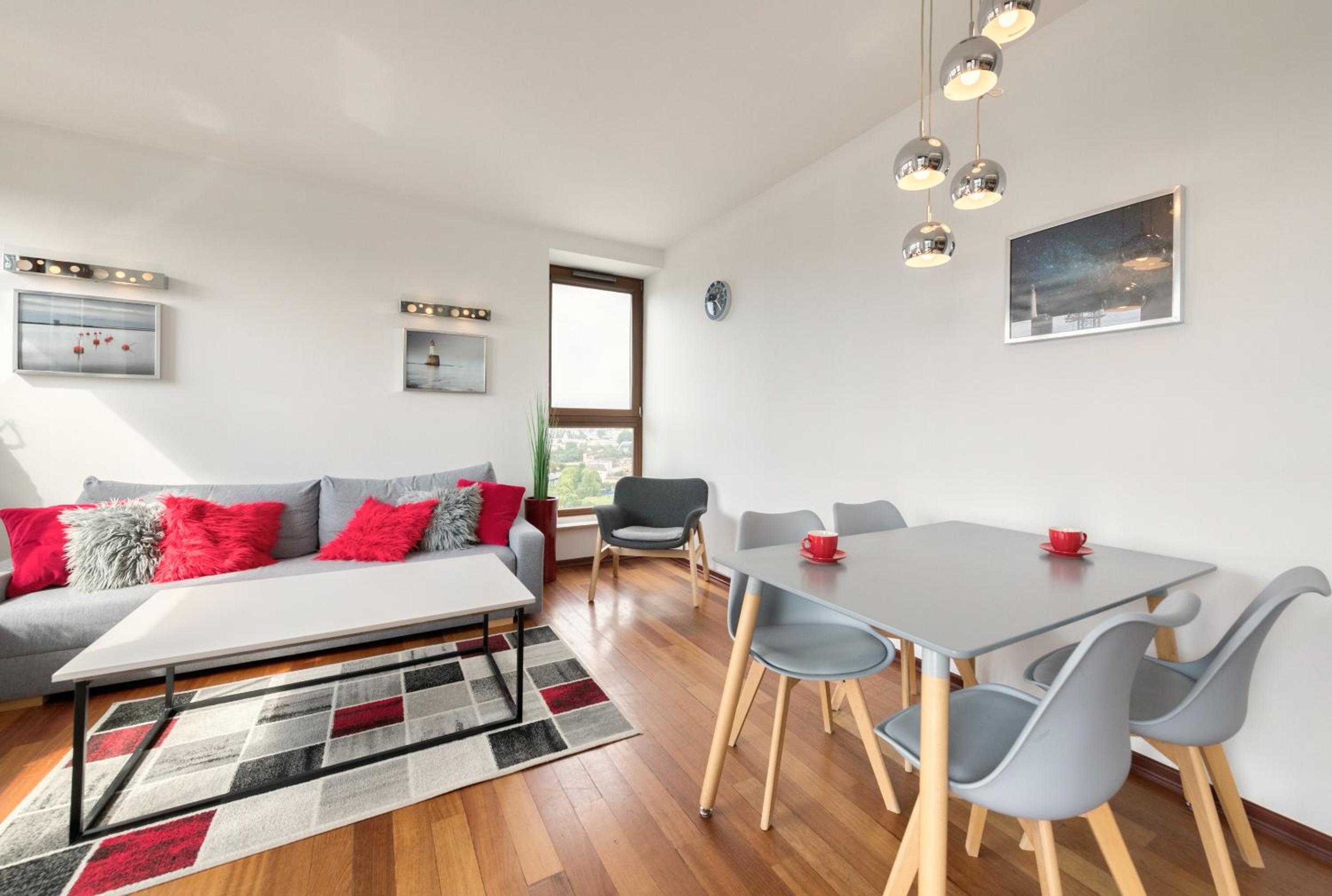 SEA TOWERS Panorama Apartments by Noclegi Renters