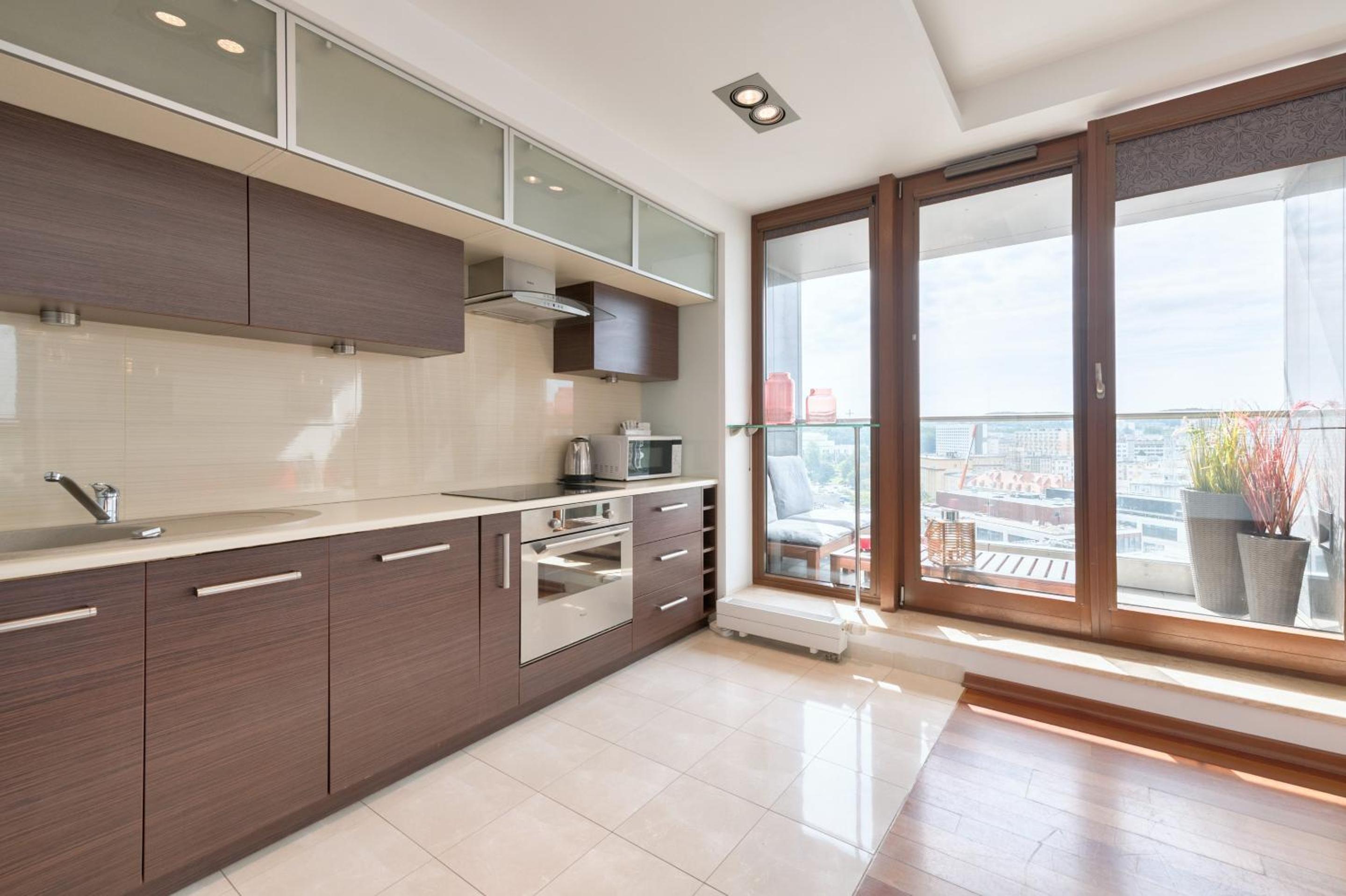 SEA TOWERS Panorama Apartments by Noclegi Renters