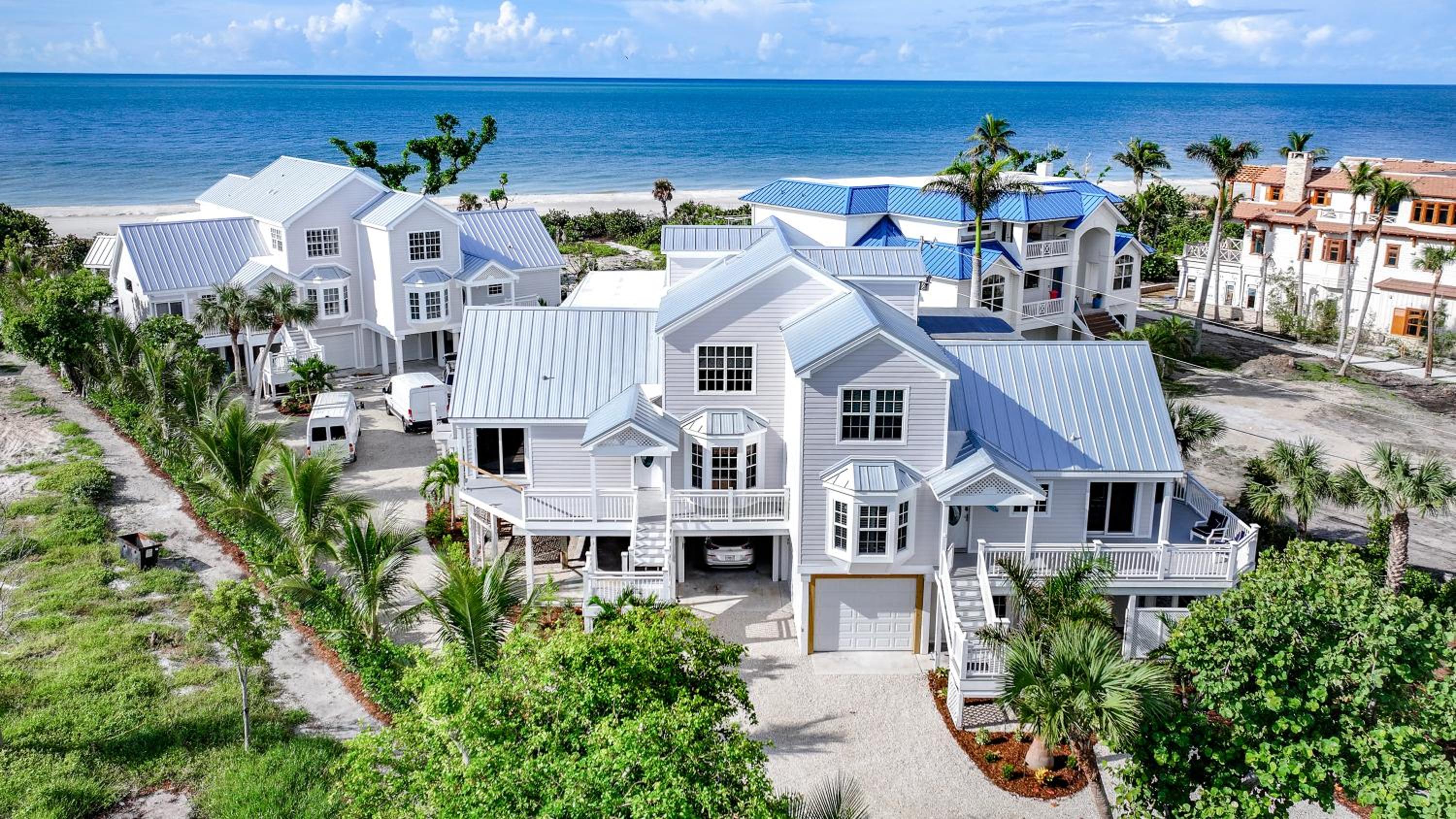 Sandals Unit A view 3