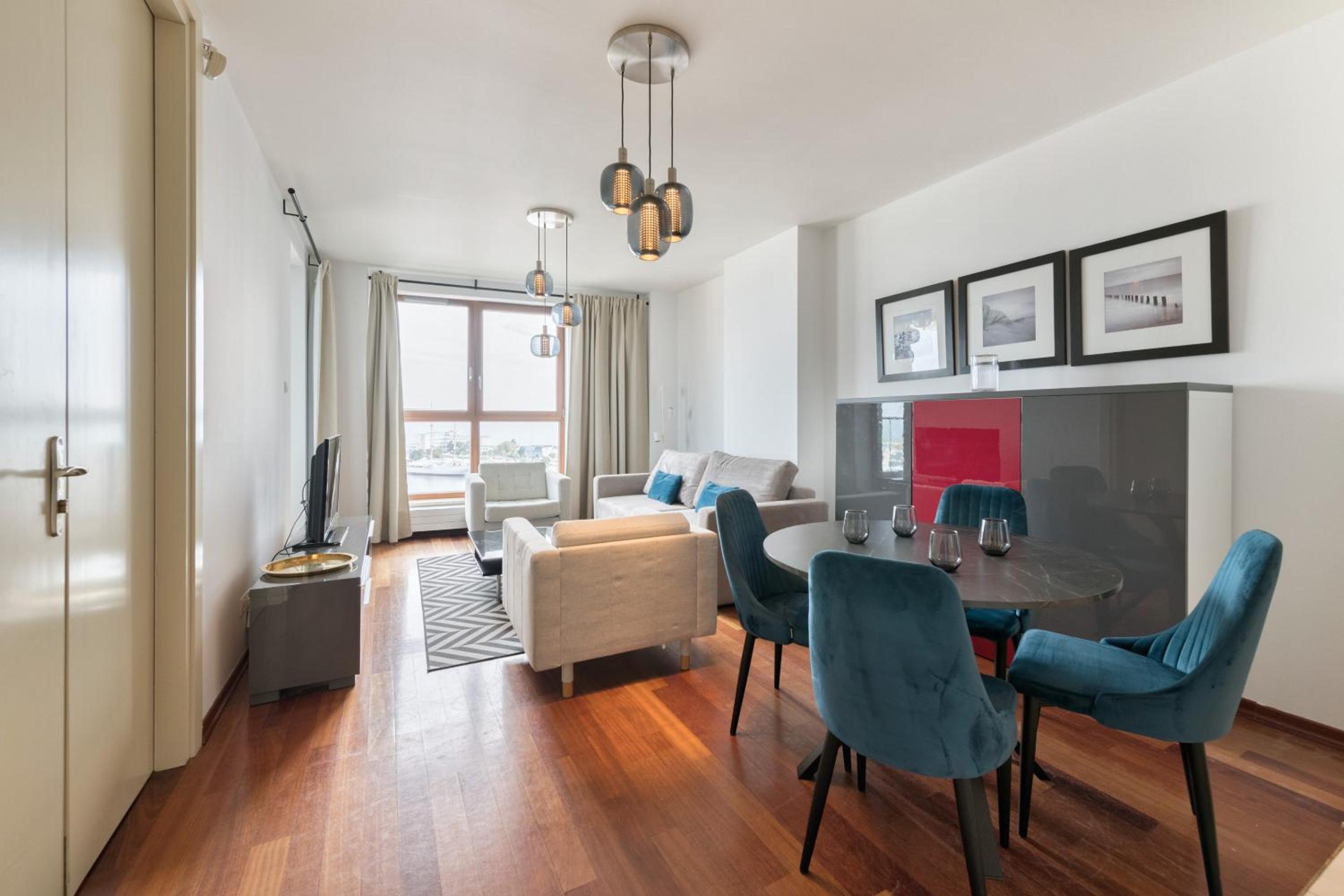 SEA TOWERS Panorama Apartments by Noclegi Renters