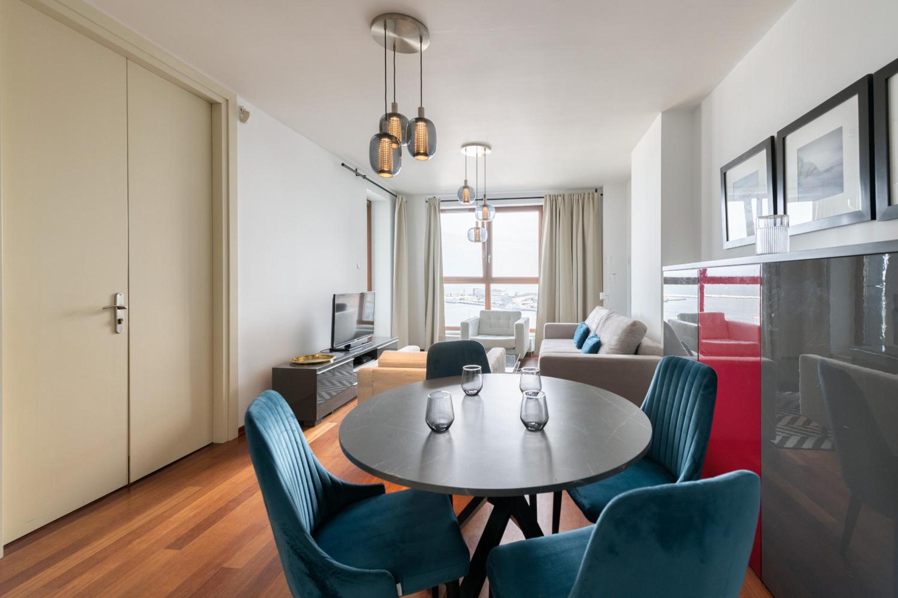 SEA TOWERS Panorama Apartments by Noclegi Renters